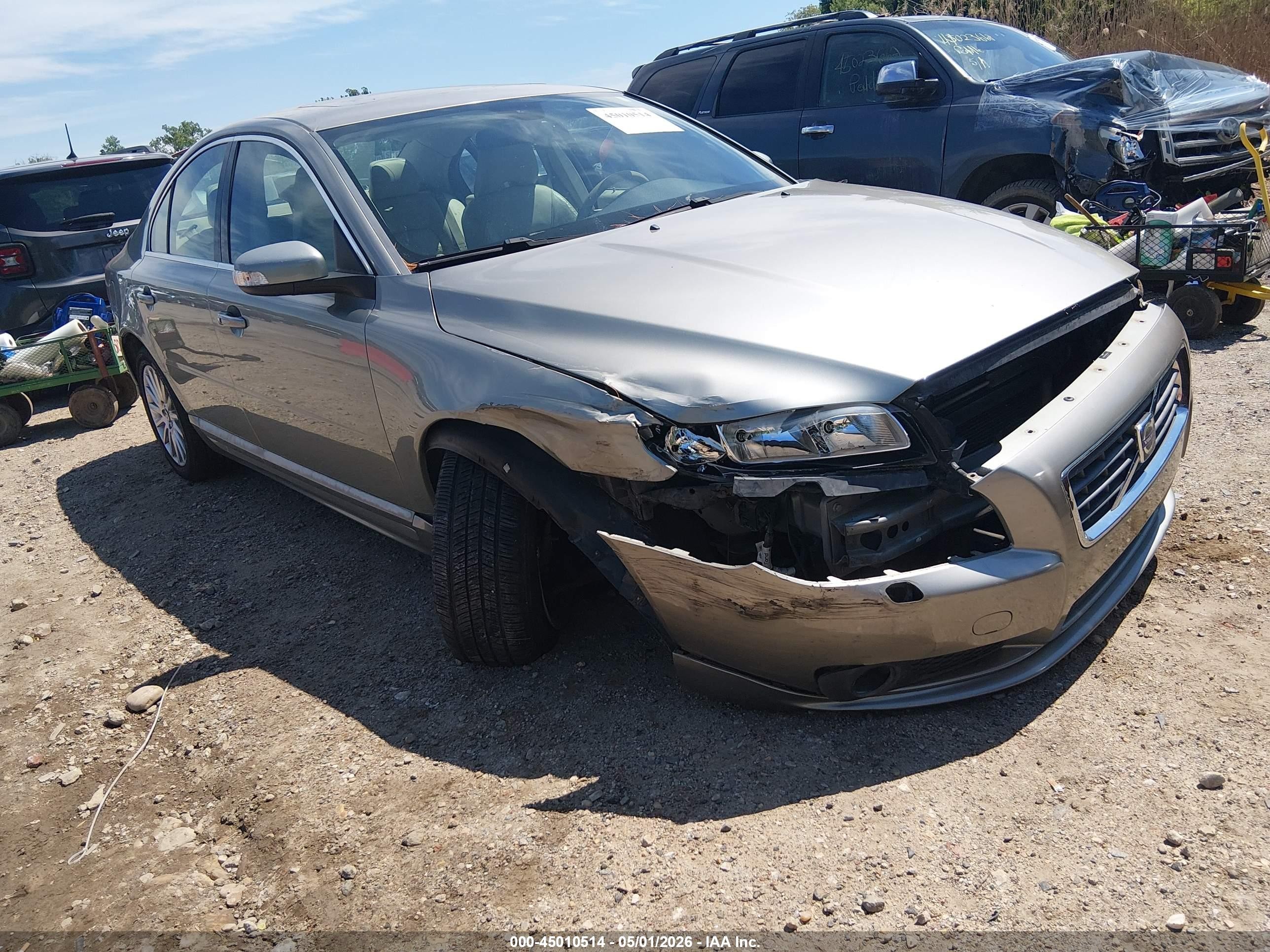 2007 Volvo S80 3.2 Silver vin: YV1AS982X71021185