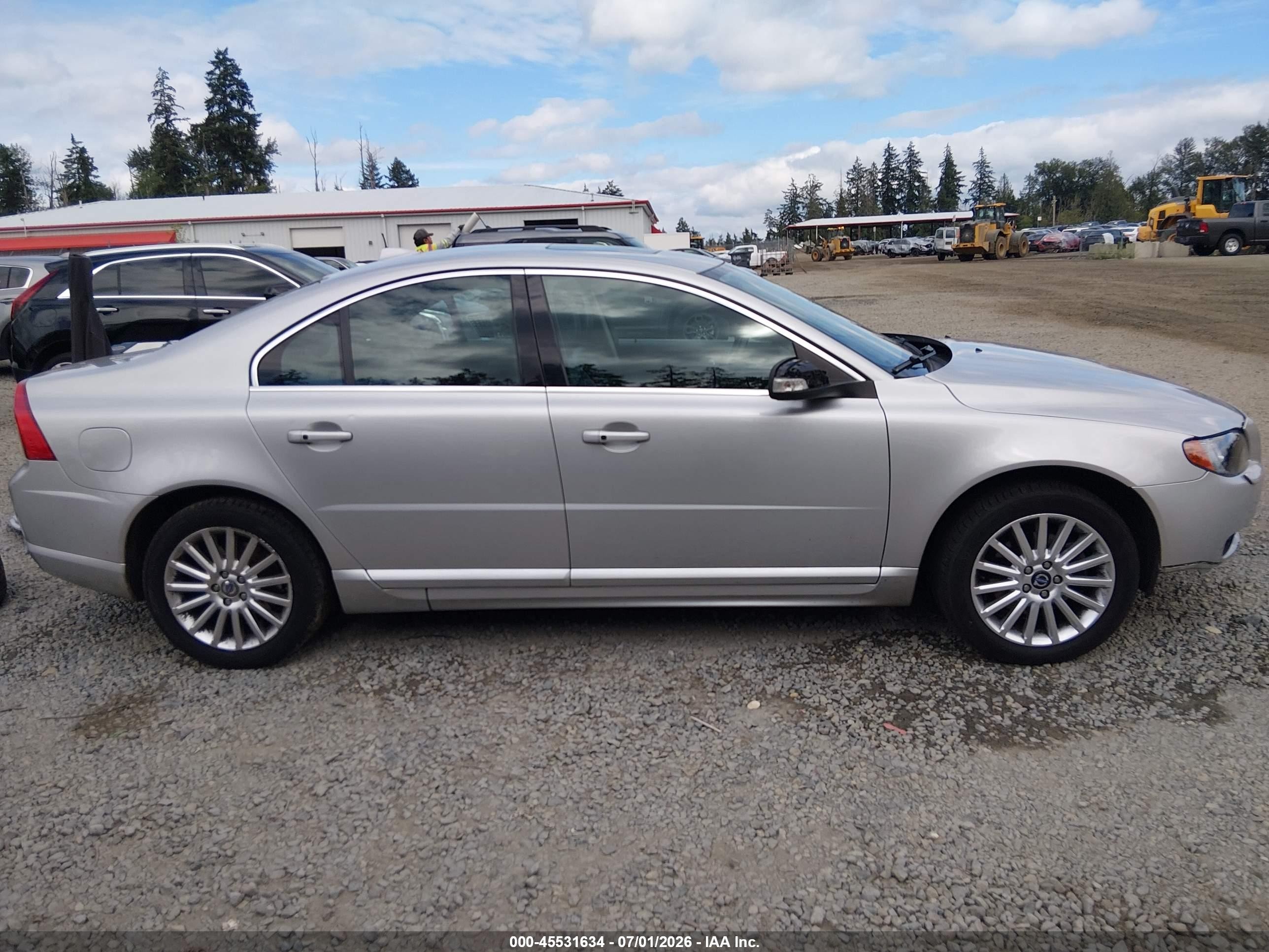 2007 Volvo S80 3.2 Silver vin: YV1AS982X71035510