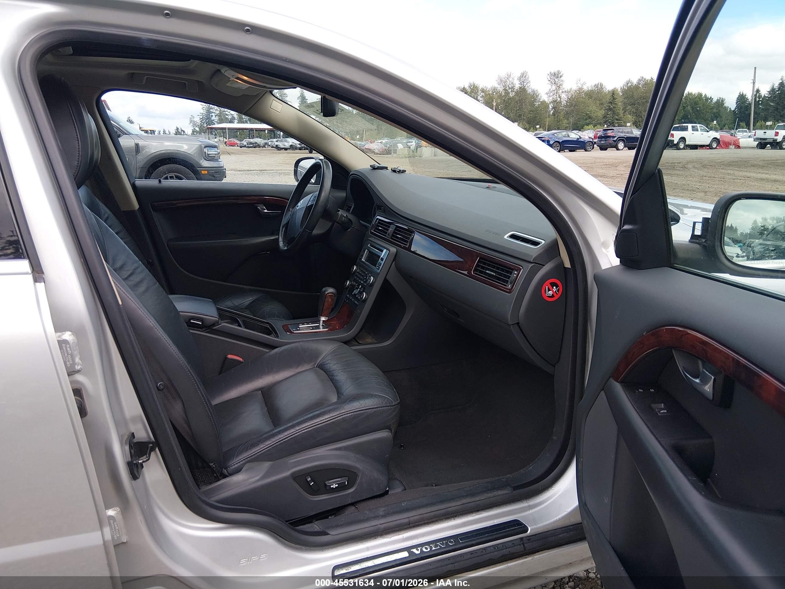 2007 Volvo S80 3.2 Silver vin: YV1AS982X71035510
