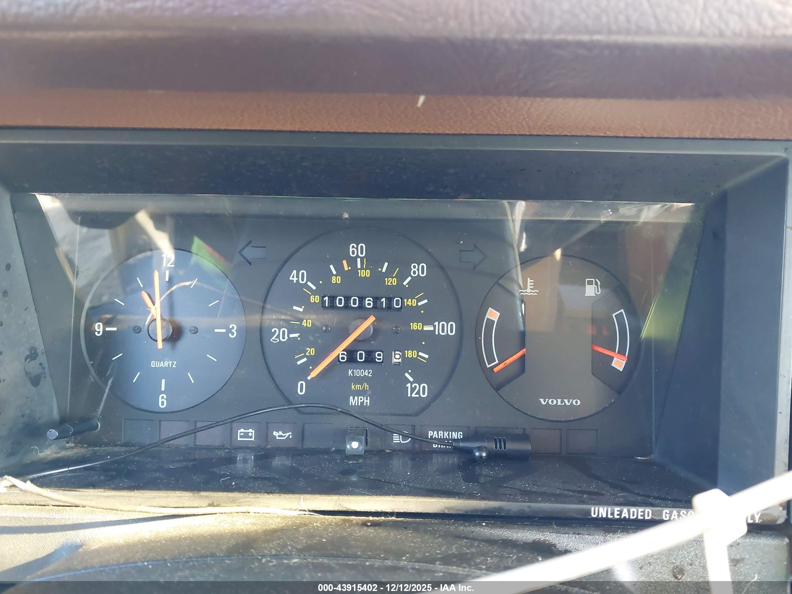 1987 Volvo 244 Dl/gl Кремовый vin: YV1AX8840H1232586