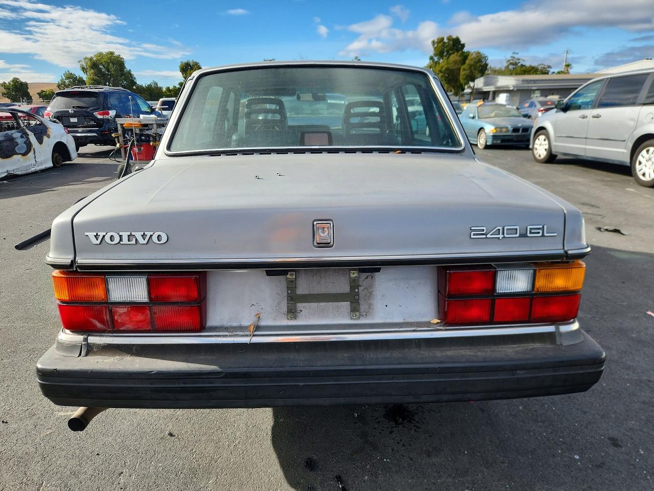 1988 Volvo 244 Dl Silver vin: YV1AX8840J1332015