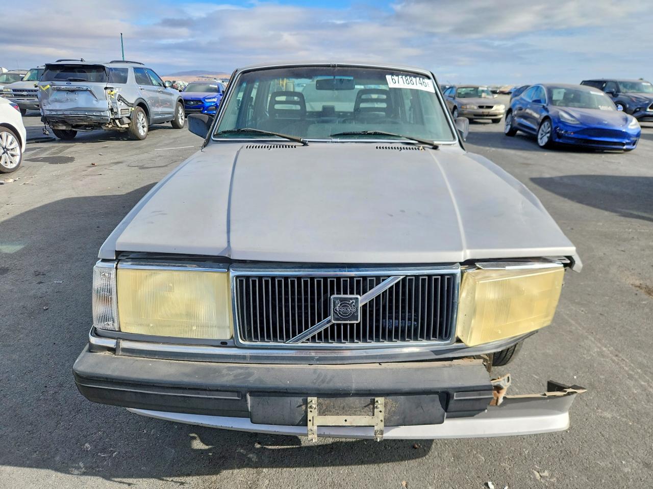 1988 Volvo 244 Dl Silver vin: YV1AX8840J1332015