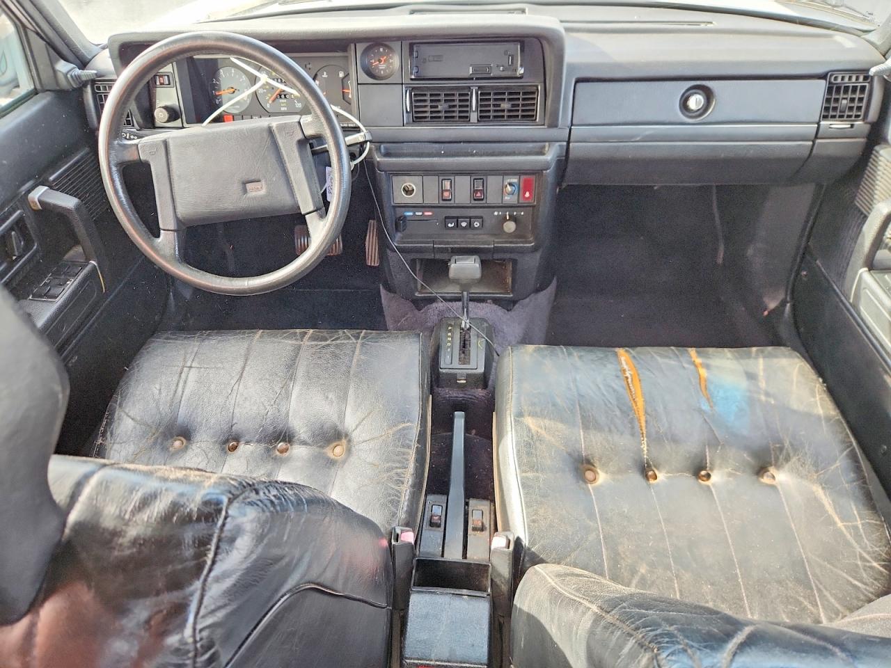 1988 Volvo 244 Dl Silver vin: YV1AX8840J1332015