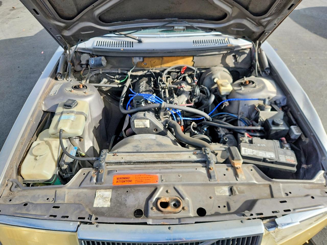 1988 Volvo 244 Dl Silver vin: YV1AX8840J1332015