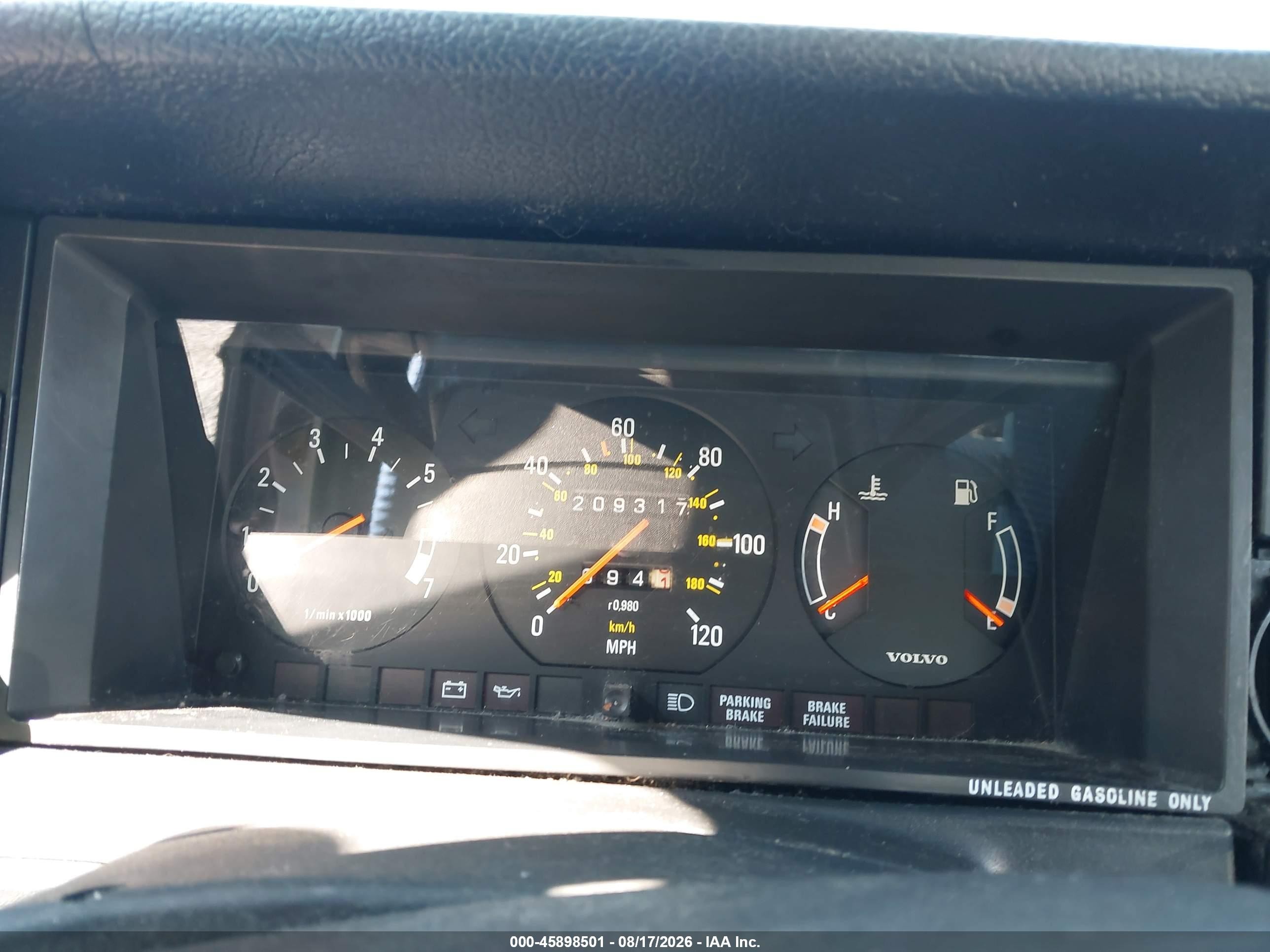 1984 Volvo 244 Dl/gl Silver vin: YV1AX8841E1018427