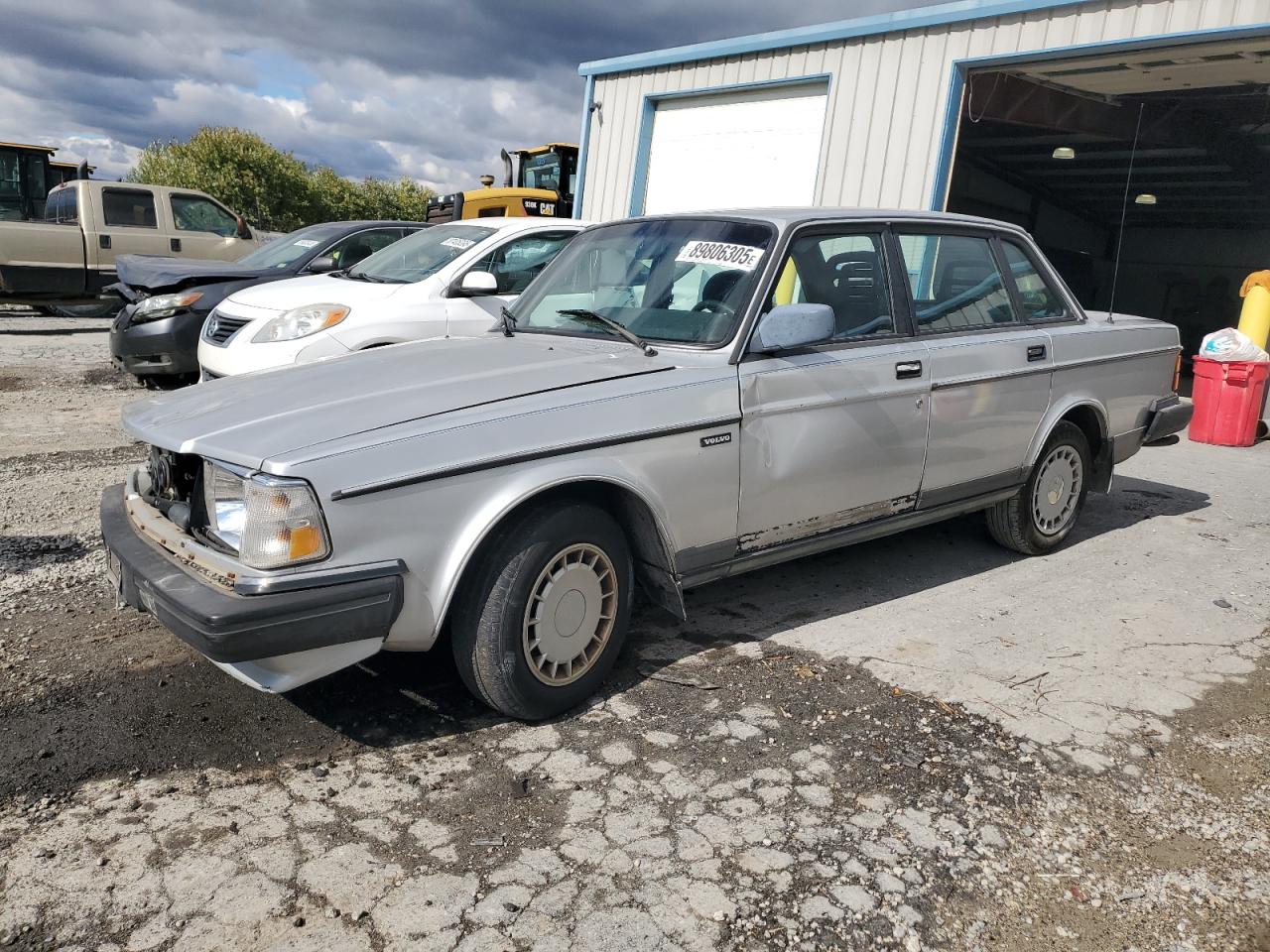 1989 Volvo 244 Dl Silver vin: YV1AX8842K1369083
