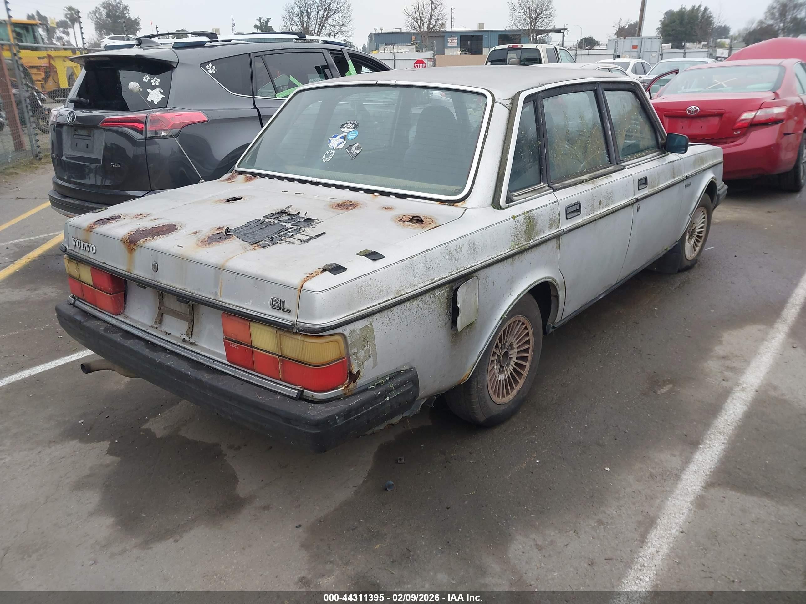 1984 Volvo 244 Dl/gl Silver vin: YV1AX8844E1039921
