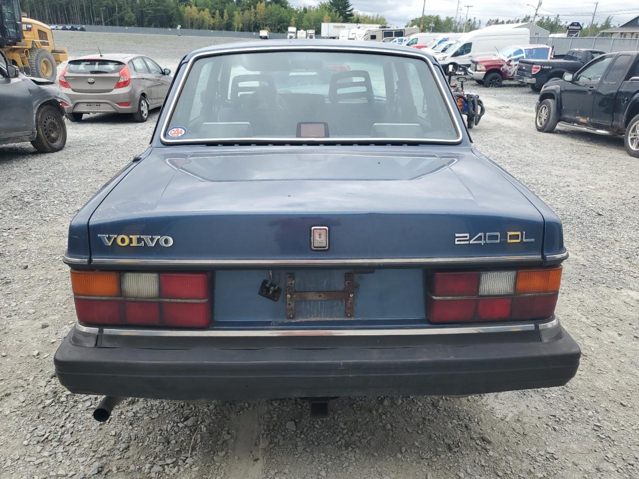 1988 Volvo 244 Dl Blue vin: YV1AX8844J1285703