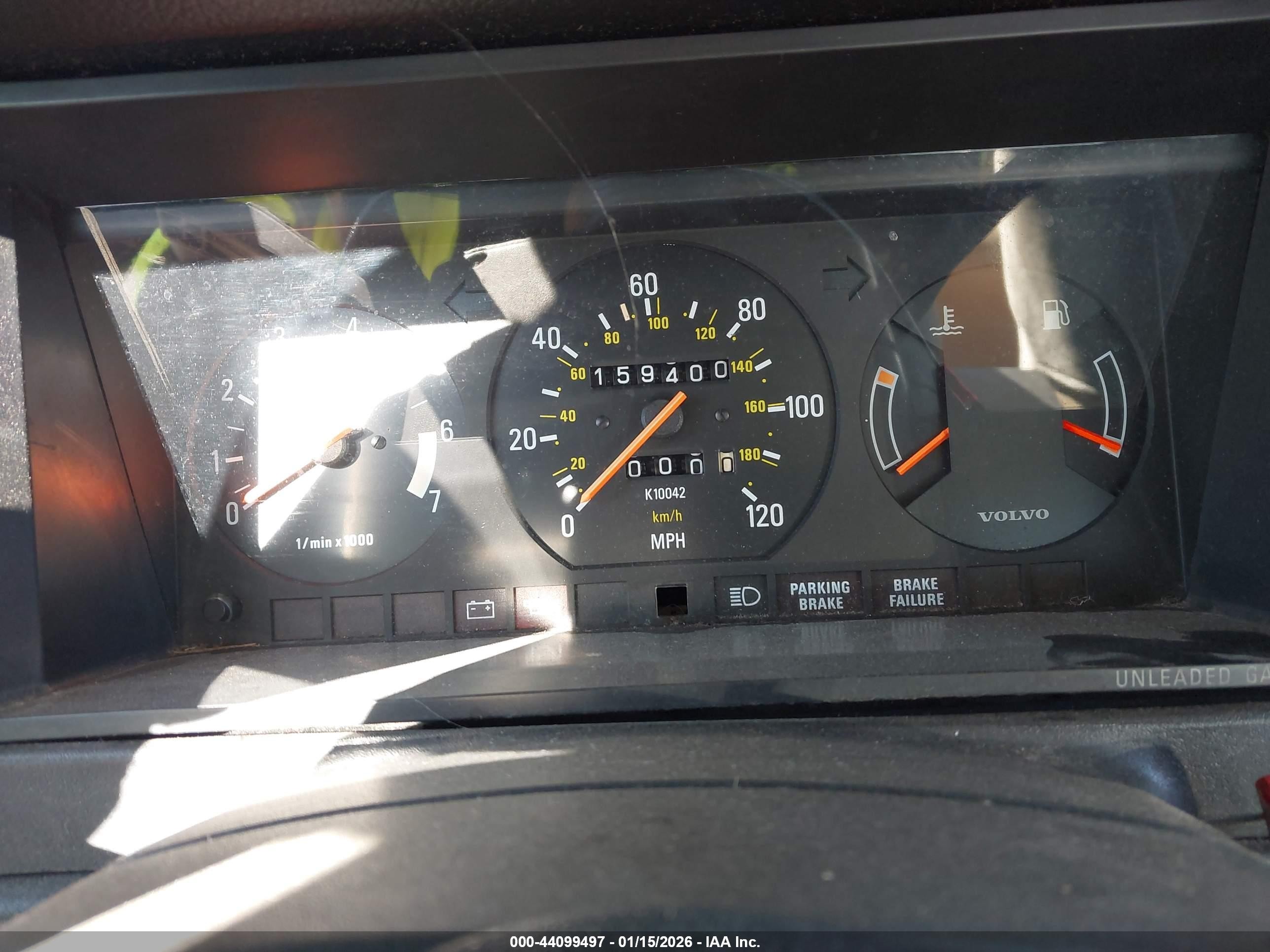 1988 Volvo 244 Dl/gl Gold vin: YV1AX8844J1302340