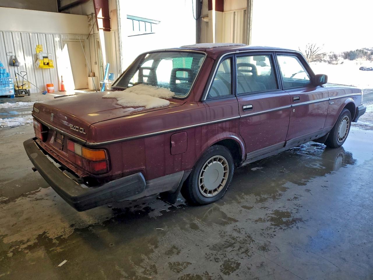1989 Volvo 244 Dl Red vin: YV1AX8844K1343908