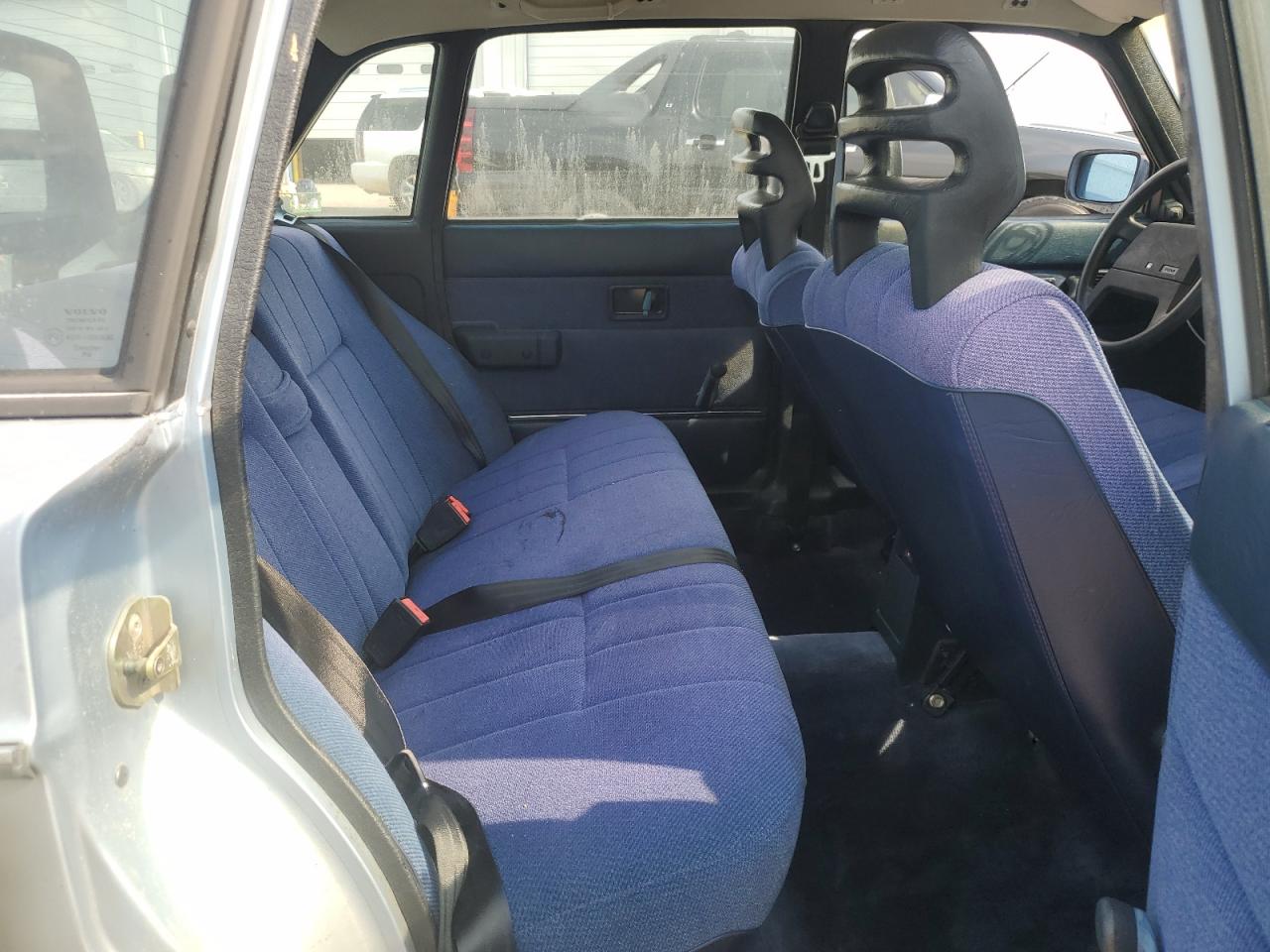 1989 Volvo 244 Dl Blue vin: YV1AX8845K1376772