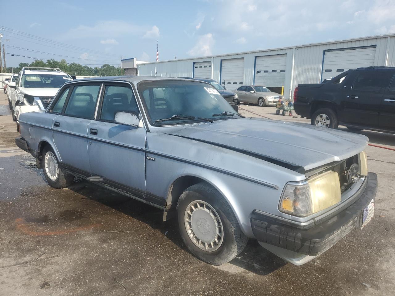 1989 Volvo 244 Dl Blue vin: YV1AX8845K1376772
