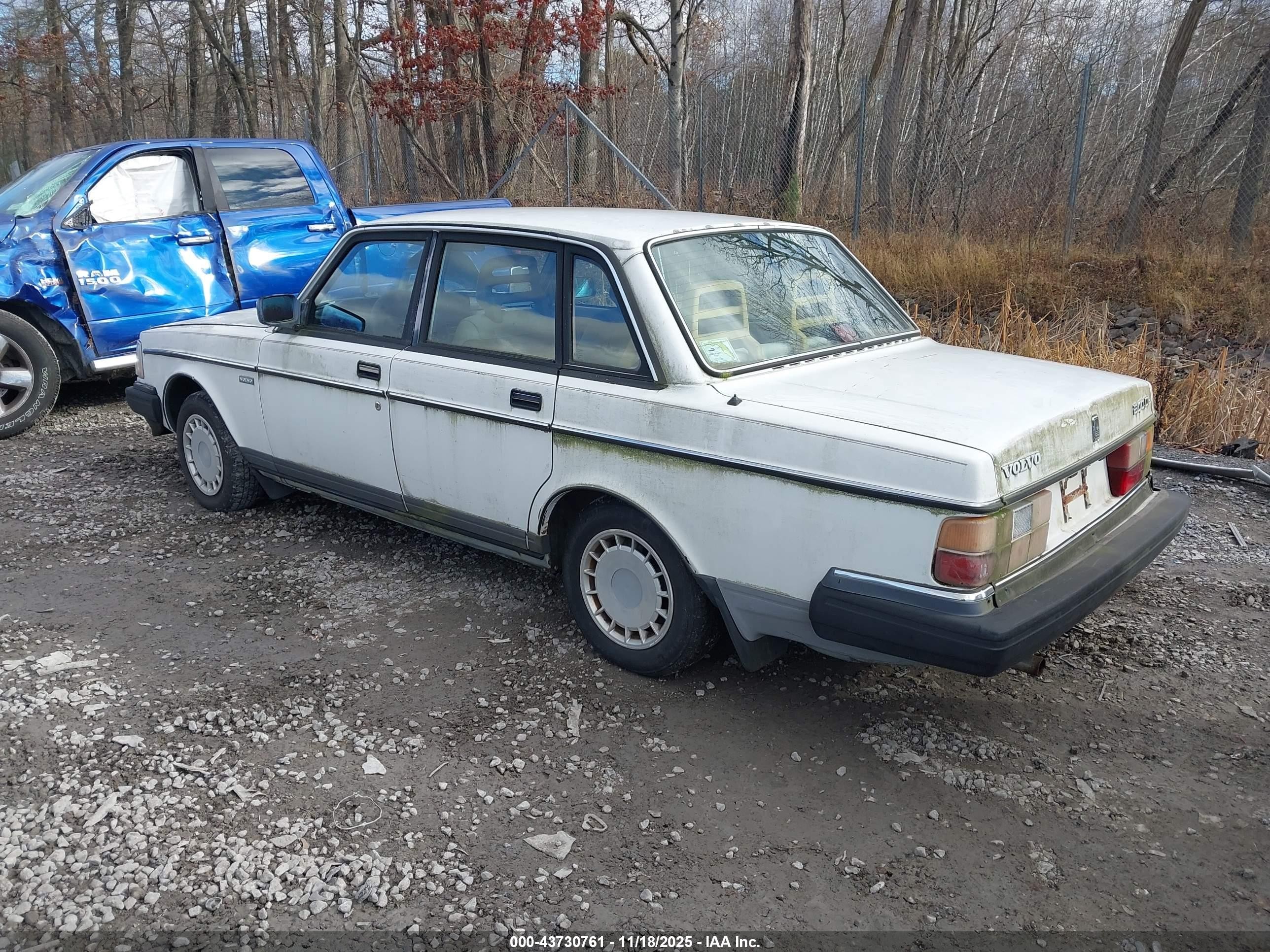 1989 Volvo 244 Dl/gl White vin: YV1AX8846K1353338