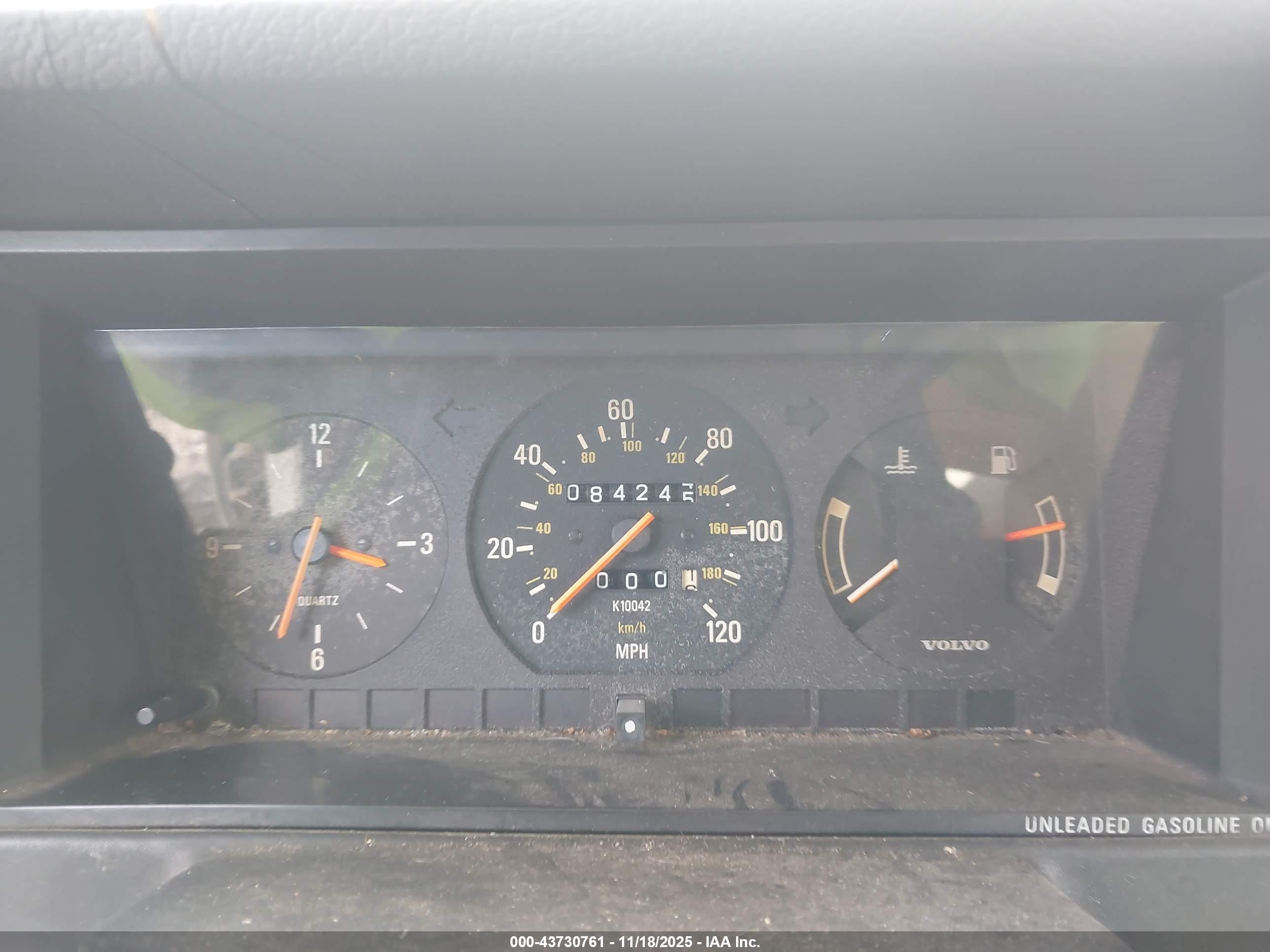 1989 Volvo 244 Dl/gl White vin: YV1AX8846K1353338