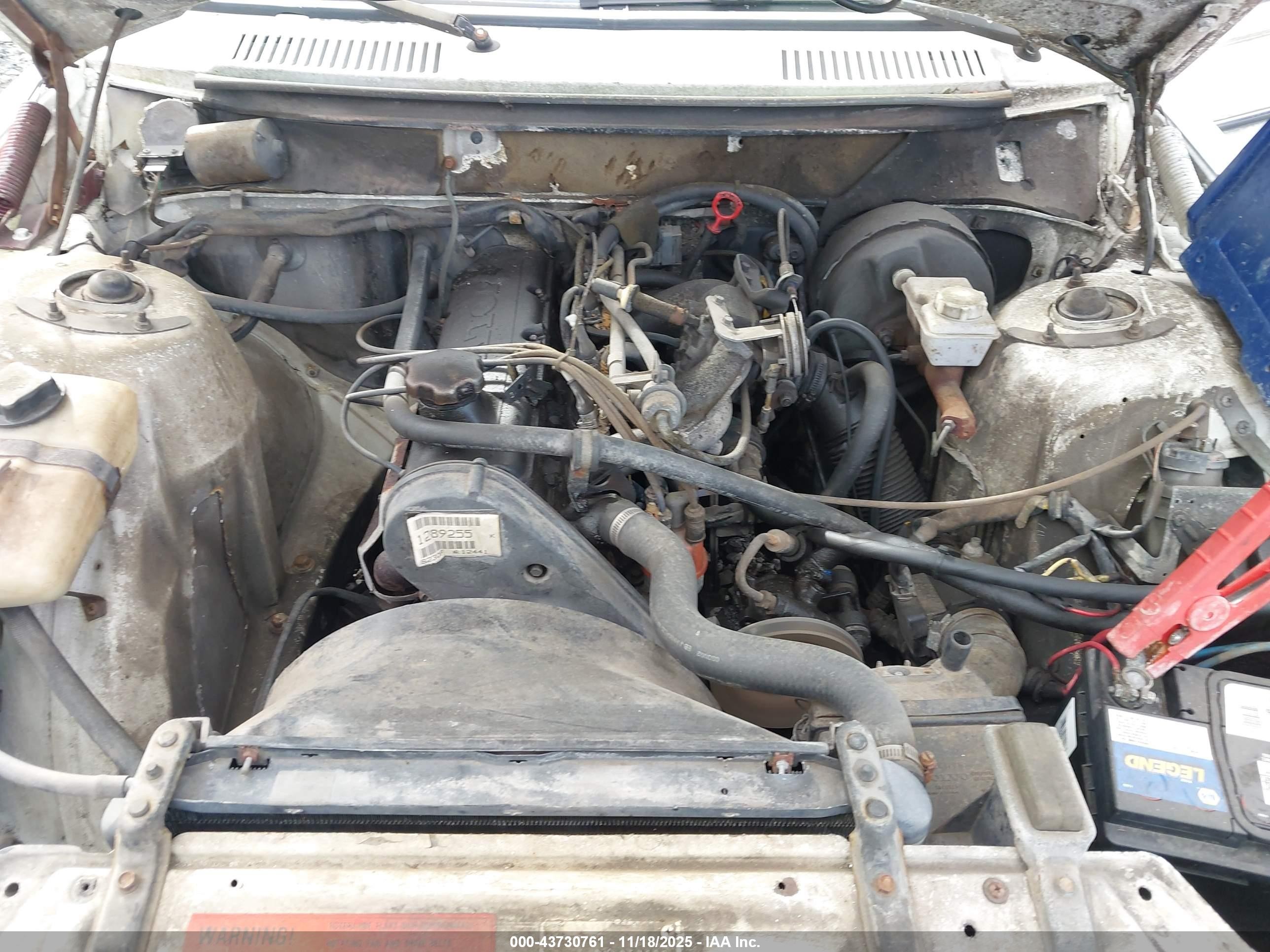 1989 Volvo 244 Dl/gl White vin: YV1AX8846K1353338
