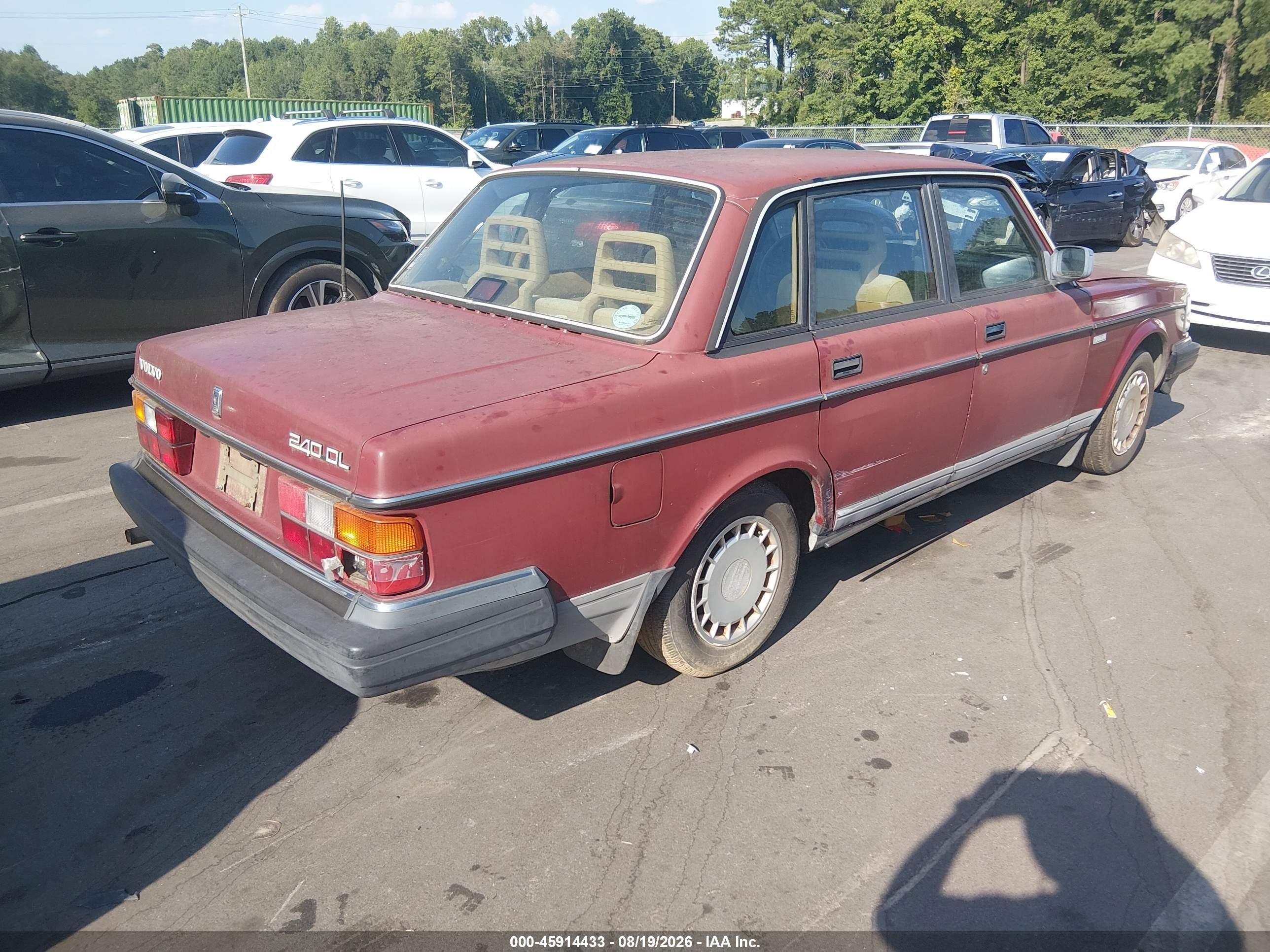 1989 Volvo 244 Dl/gl Red vin: YV1AX8846K1384573