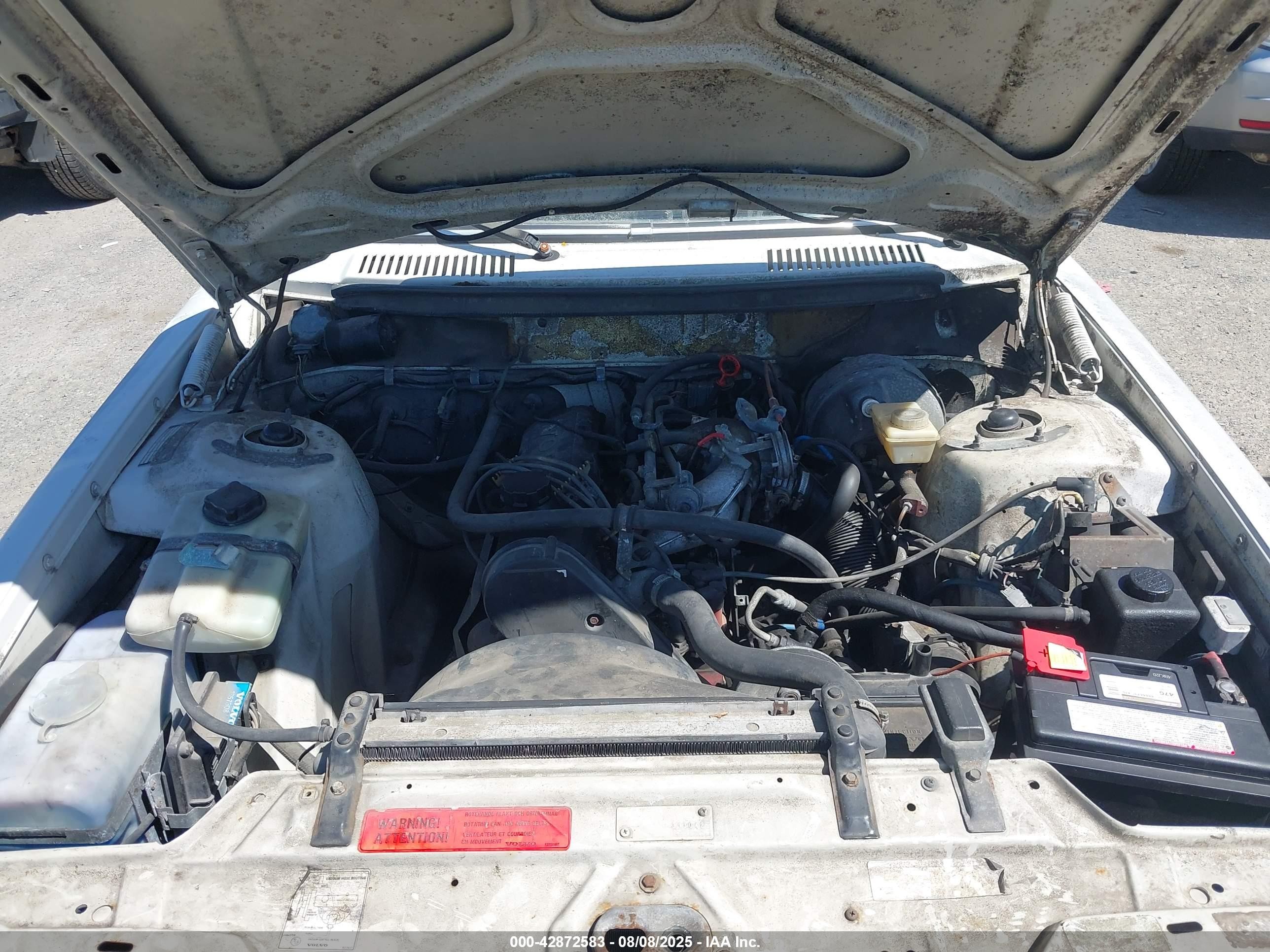 1988 Volvo 244 Dl/gl White vin: YV1AX8847J1313753