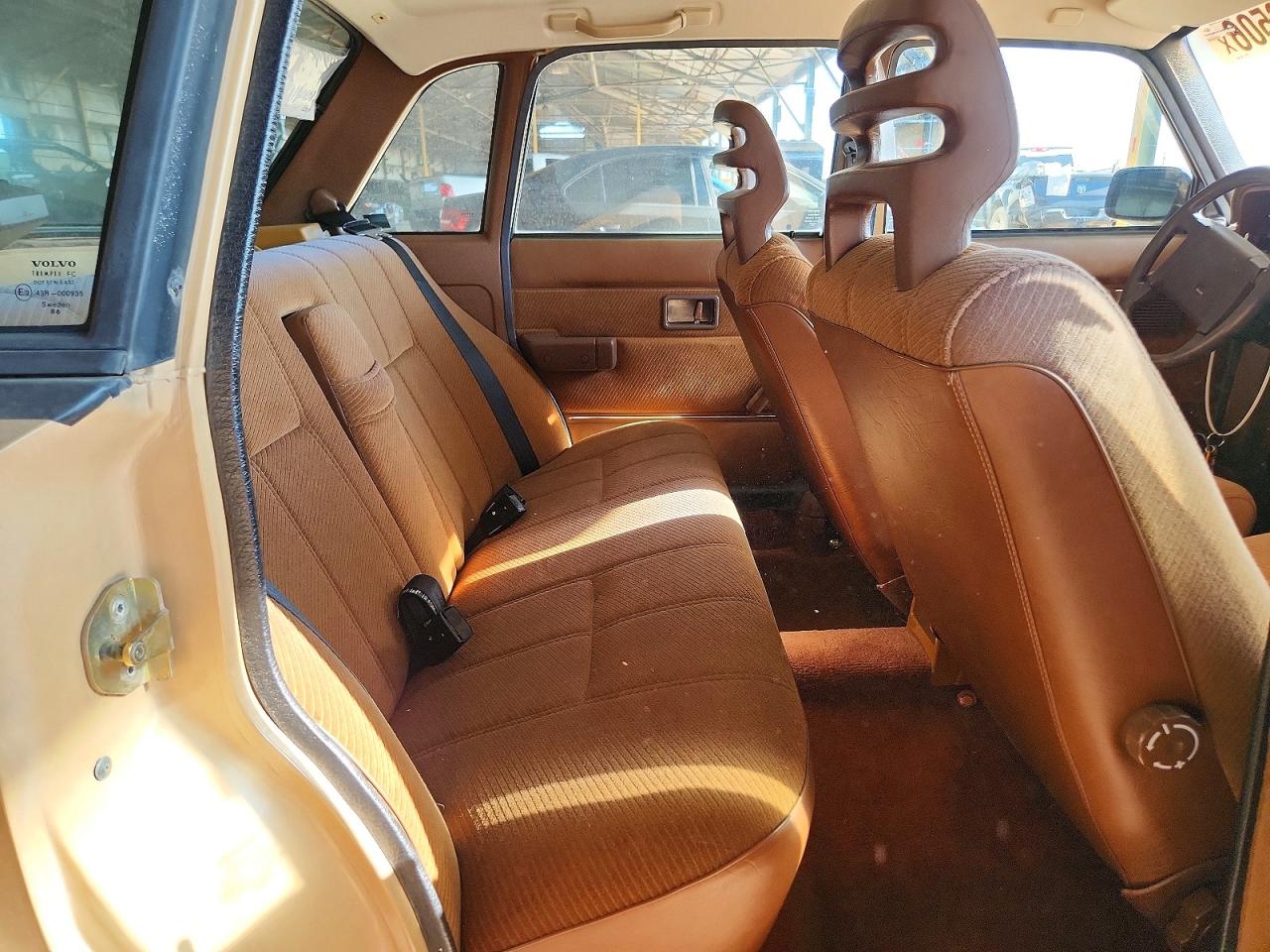 1986 Volvo 244 Dl Tan vin: YV1AX8848G1207806