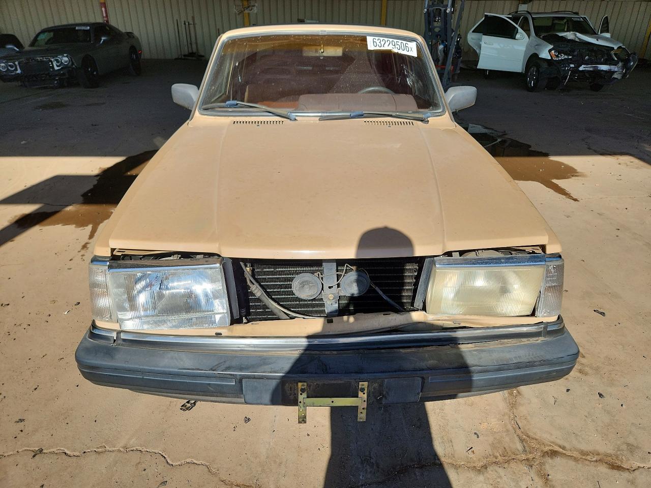 1986 Volvo 244 Dl Tan vin: YV1AX8848G1207806