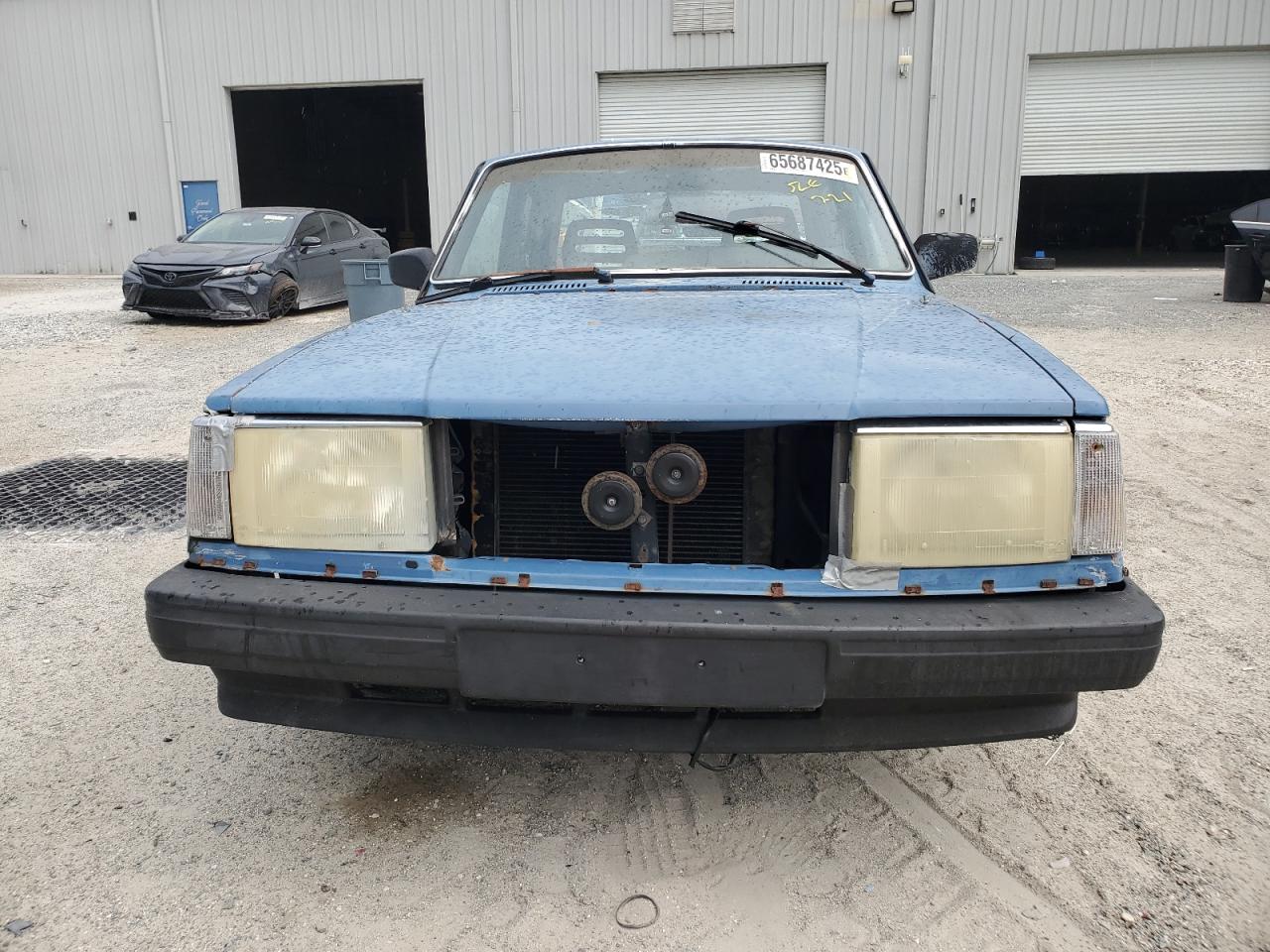 1988 Volvo 244 Dl   Синий vin: YV1AX8848J1281170