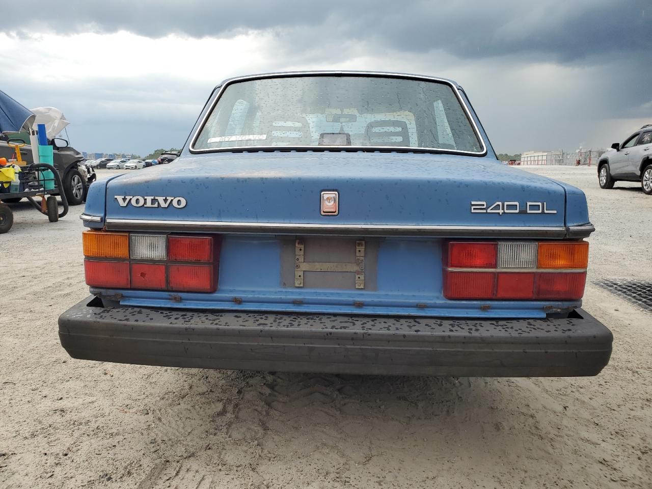 1988 Volvo 244 Dl   Синий vin: YV1AX8848J1281170