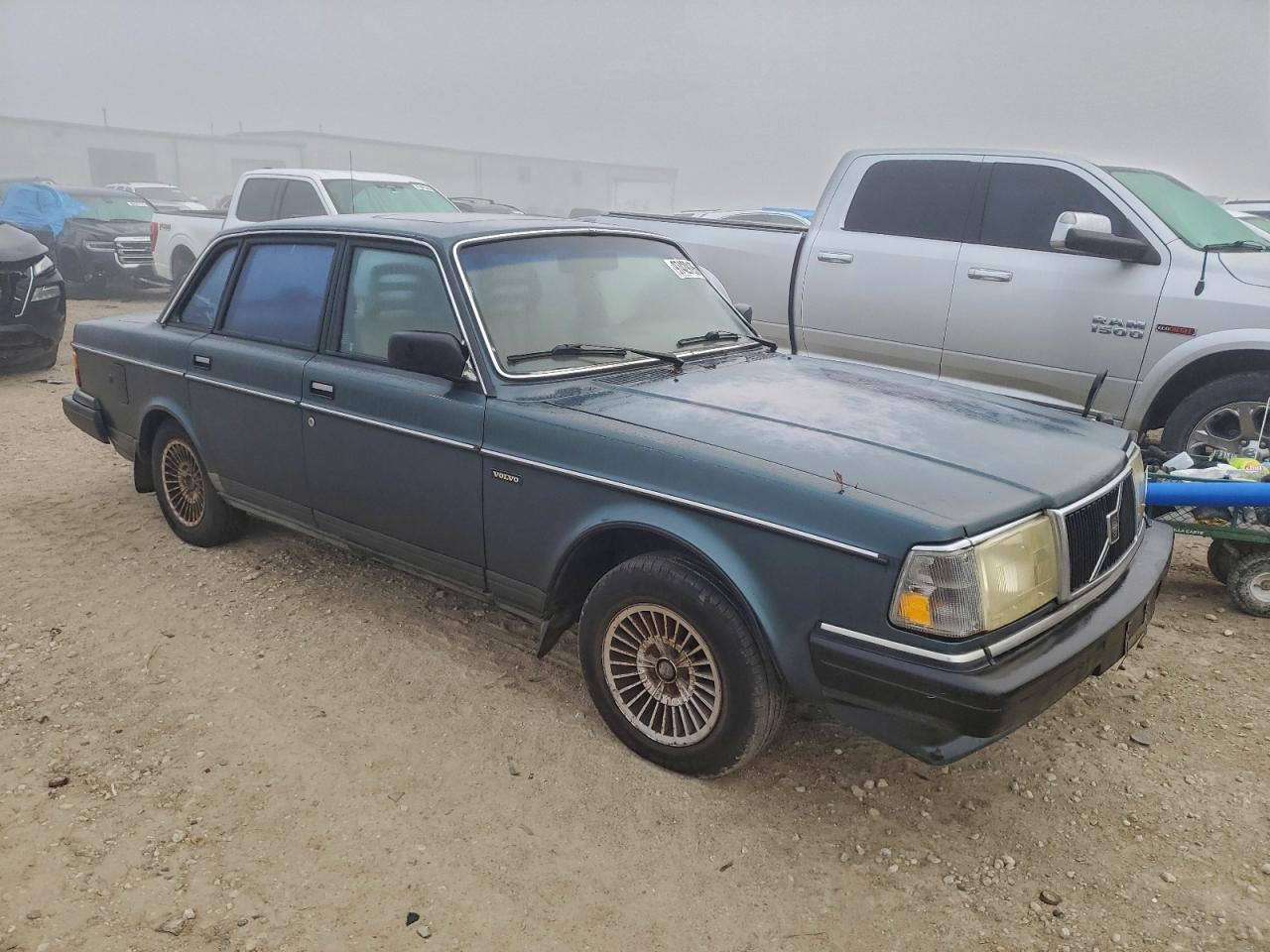 1988 Volvo 244 Dl Teal vin: YV1AX8848J1320842