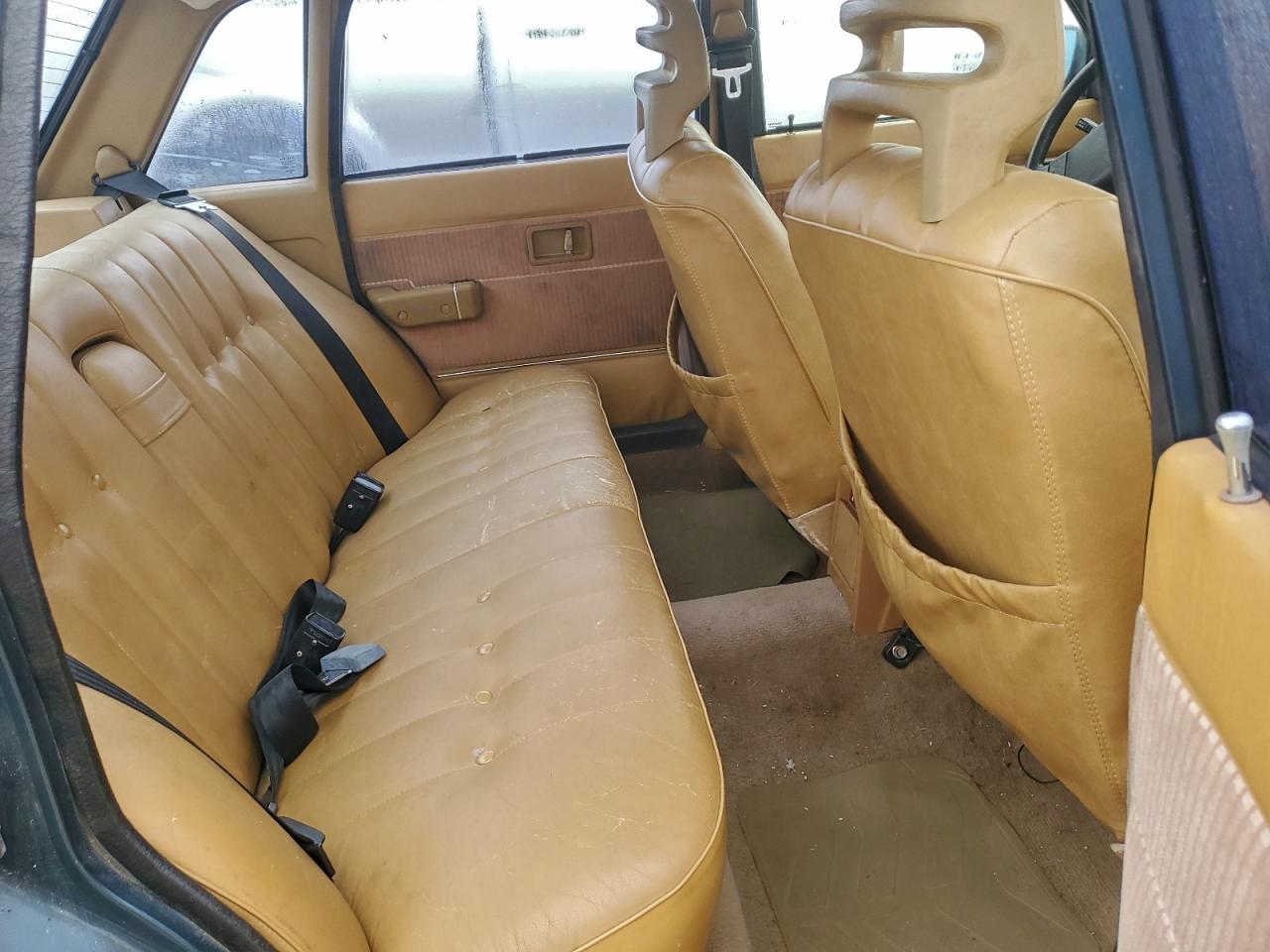 1988 Volvo 244 Dl Teal vin: YV1AX8848J1320842