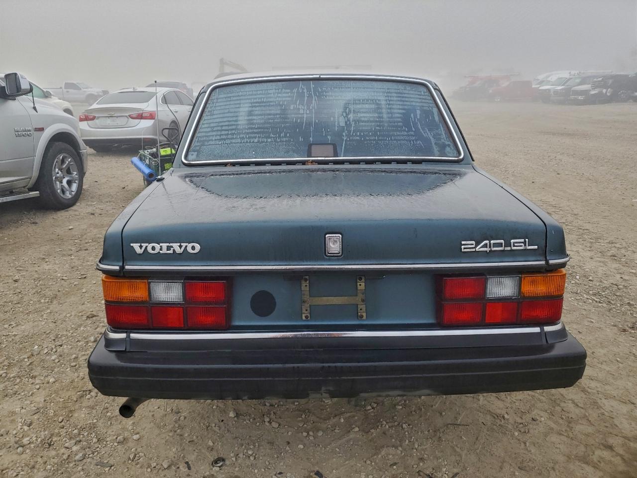 1988 Volvo 244 Dl Teal vin: YV1AX8848J1320842