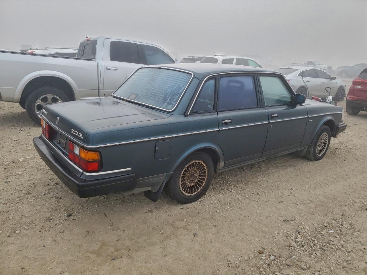 1988 Volvo 244 Dl Teal vin: YV1AX8848J1320842