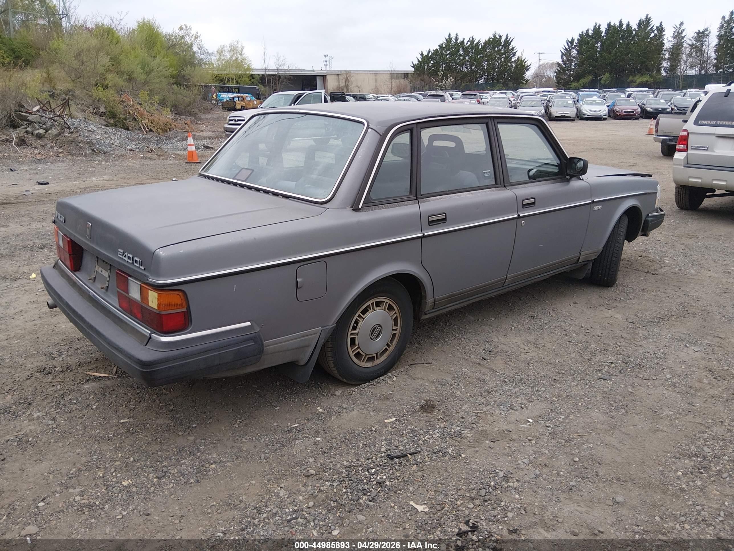 1989 Volvo 244 Dl/gl Серый vin: YV1AX884XK1342178