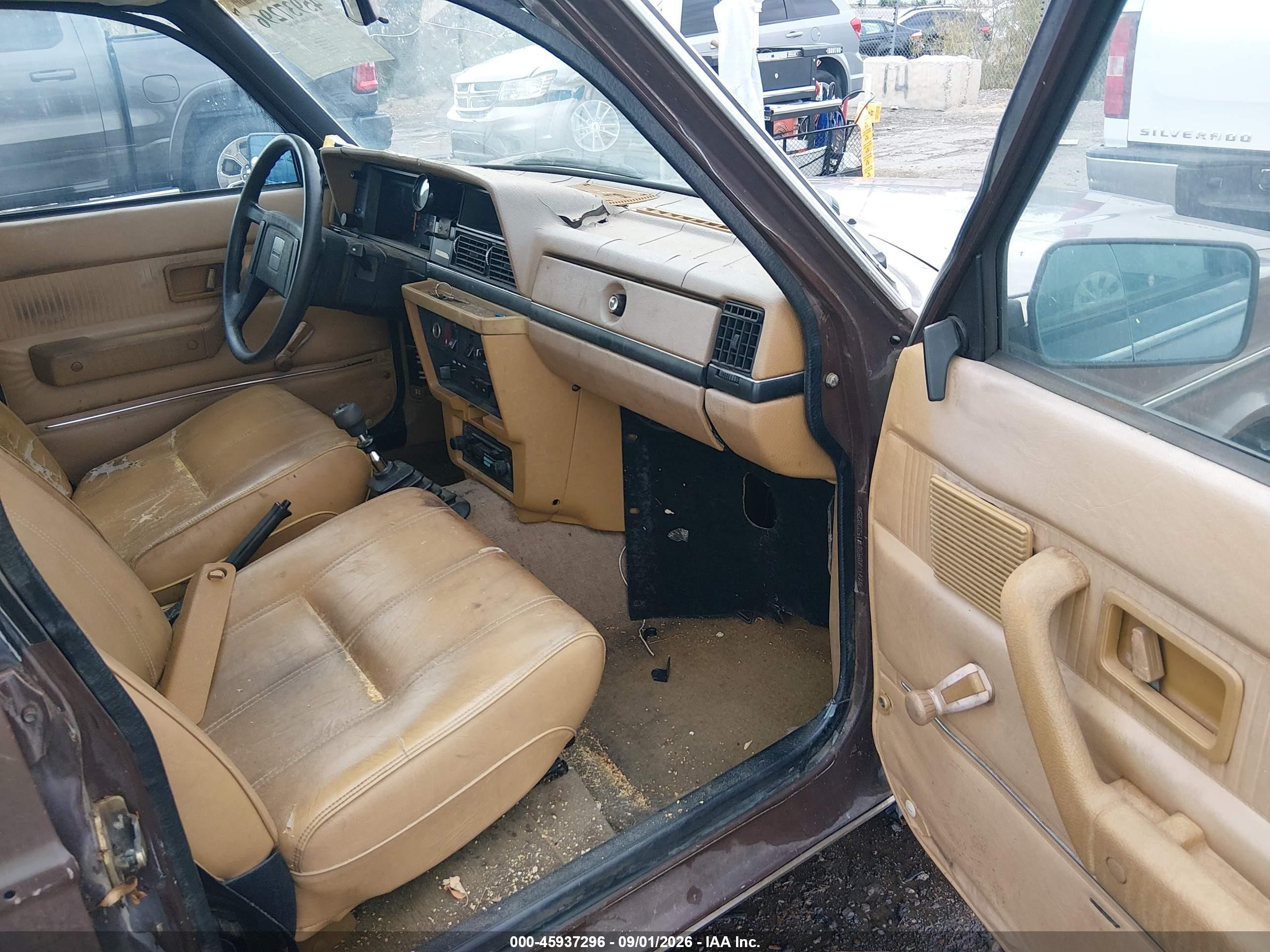 1984 Volvo 245 Dl/gl Brown vin: YV1AX8856E1523825