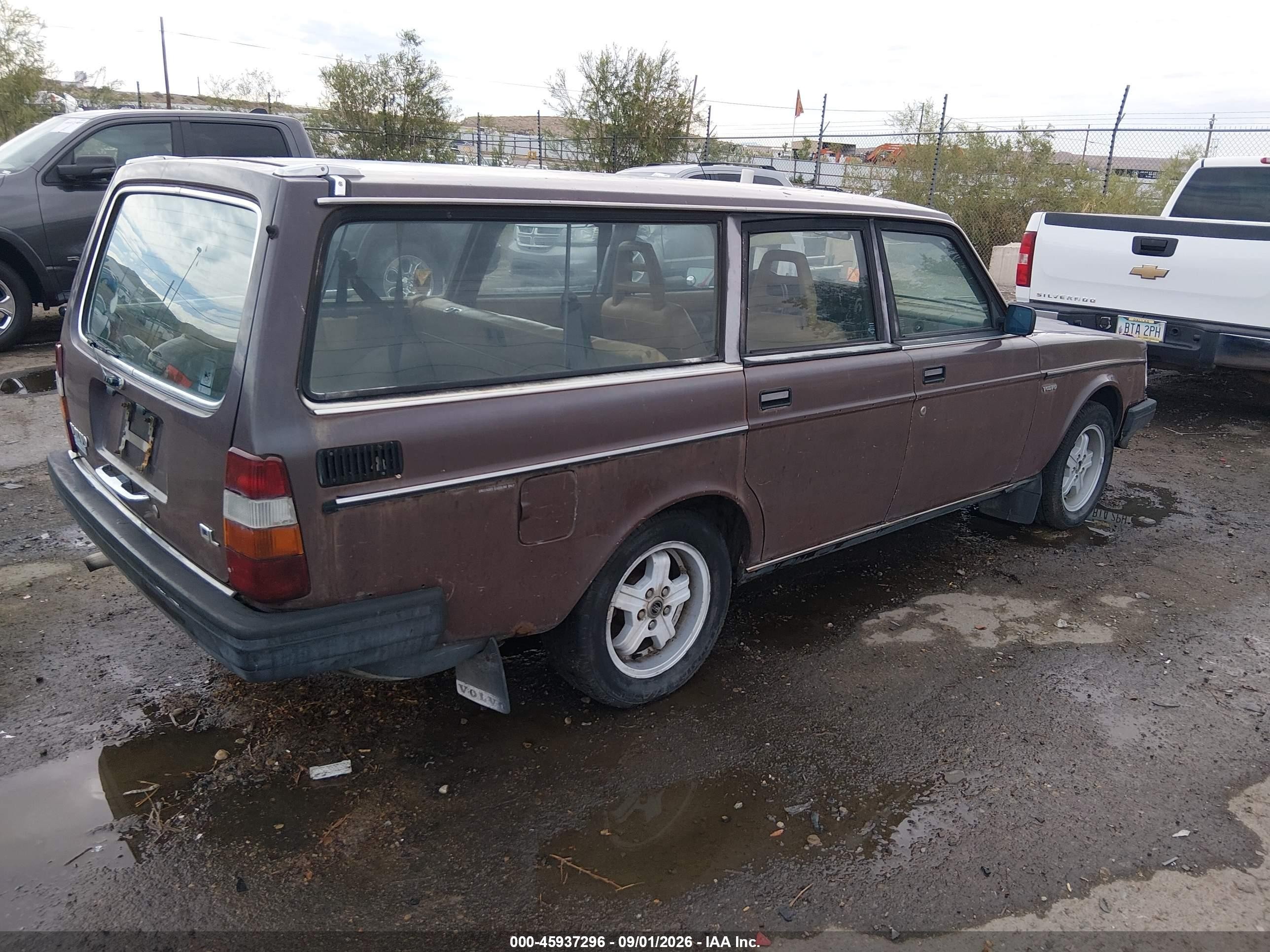 1984 Volvo 245 Dl/gl Brown vin: YV1AX8856E1523825