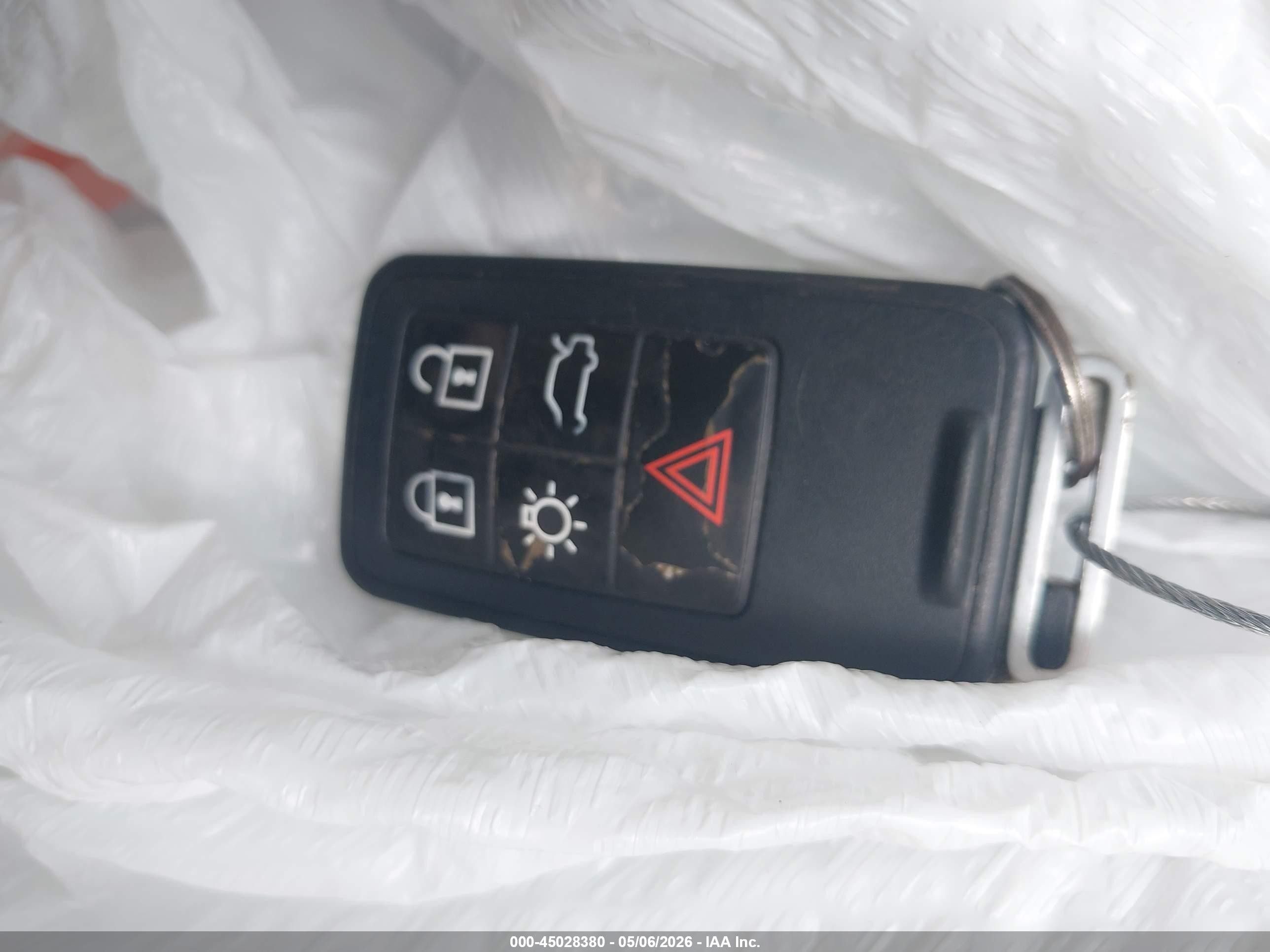 2008 Volvo V70 3.2 Green vin: YV1BW982081045697