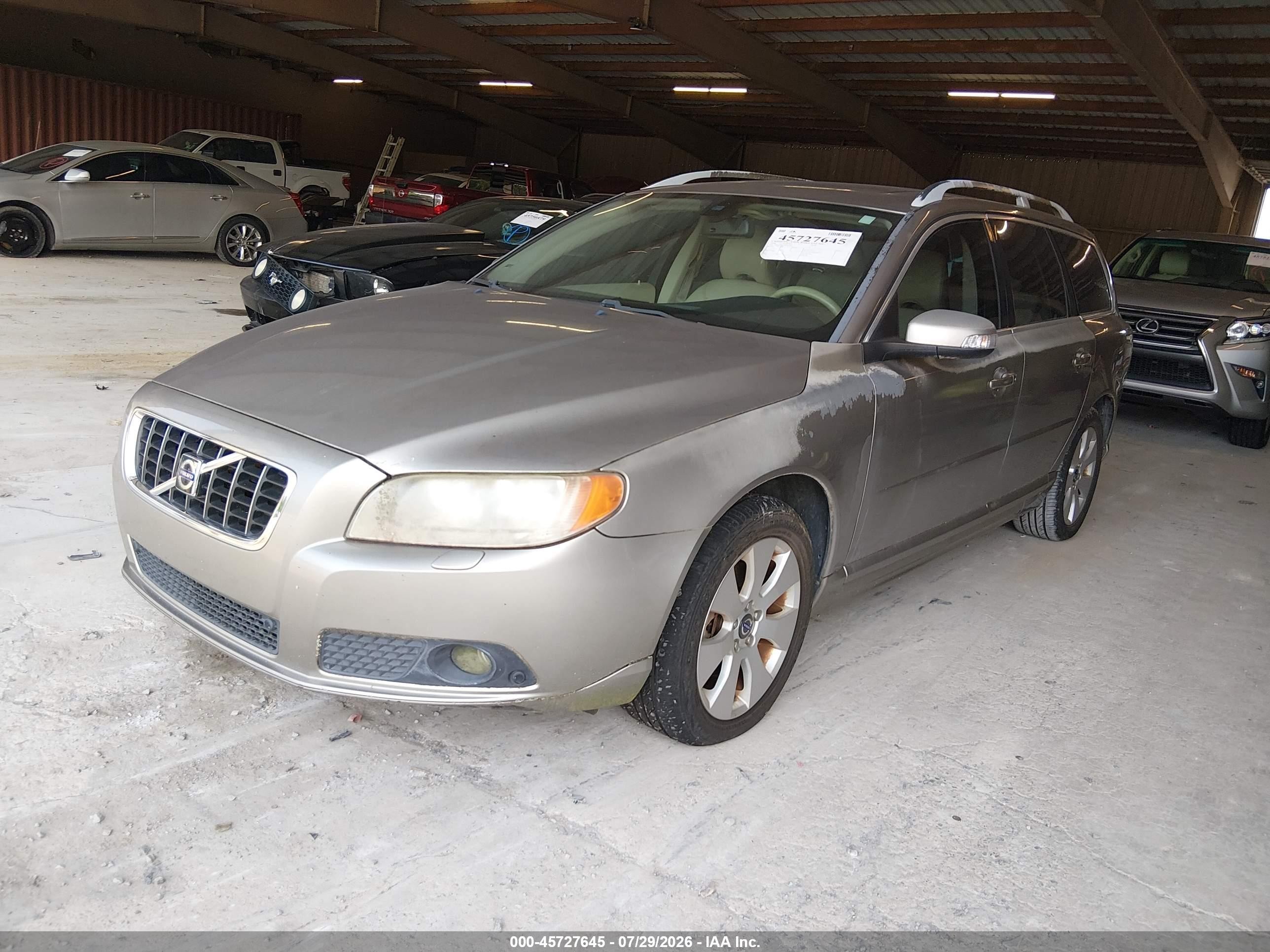 2008 Volvo V70 3.2 Золотой vin: YV1BW982181011199