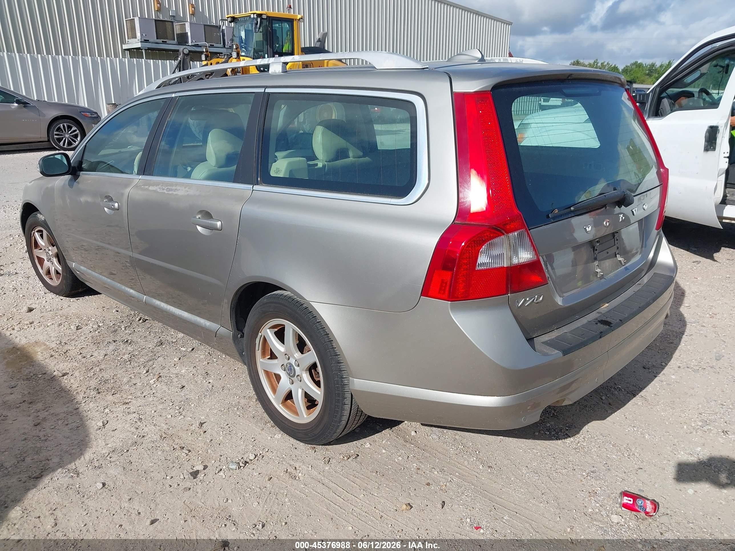 2008 Volvo V70 3.2 Brown vin: YV1BW982381013228