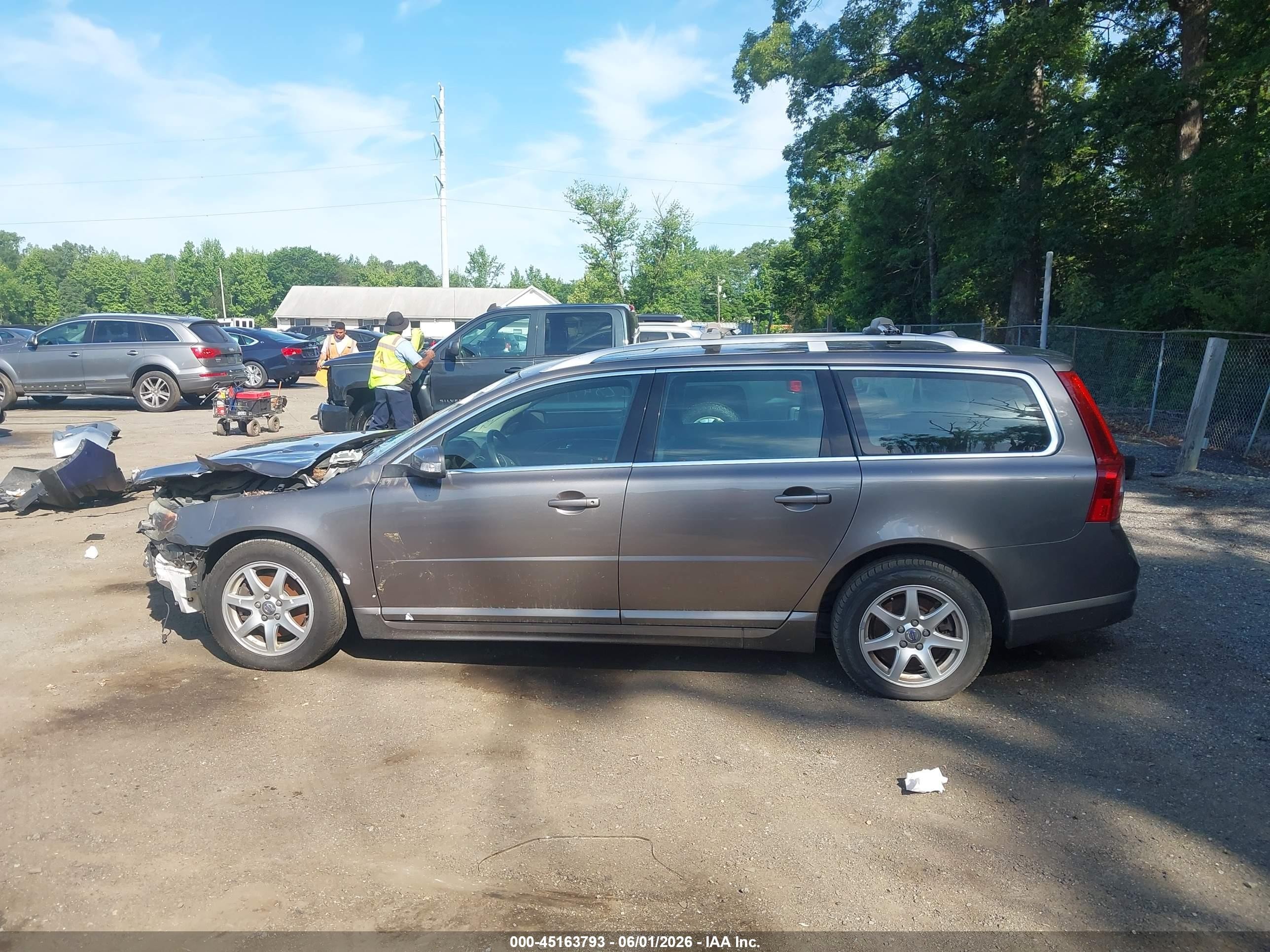 2008 Volvo V70 3.2 Серый vin: YV1BW982381041210