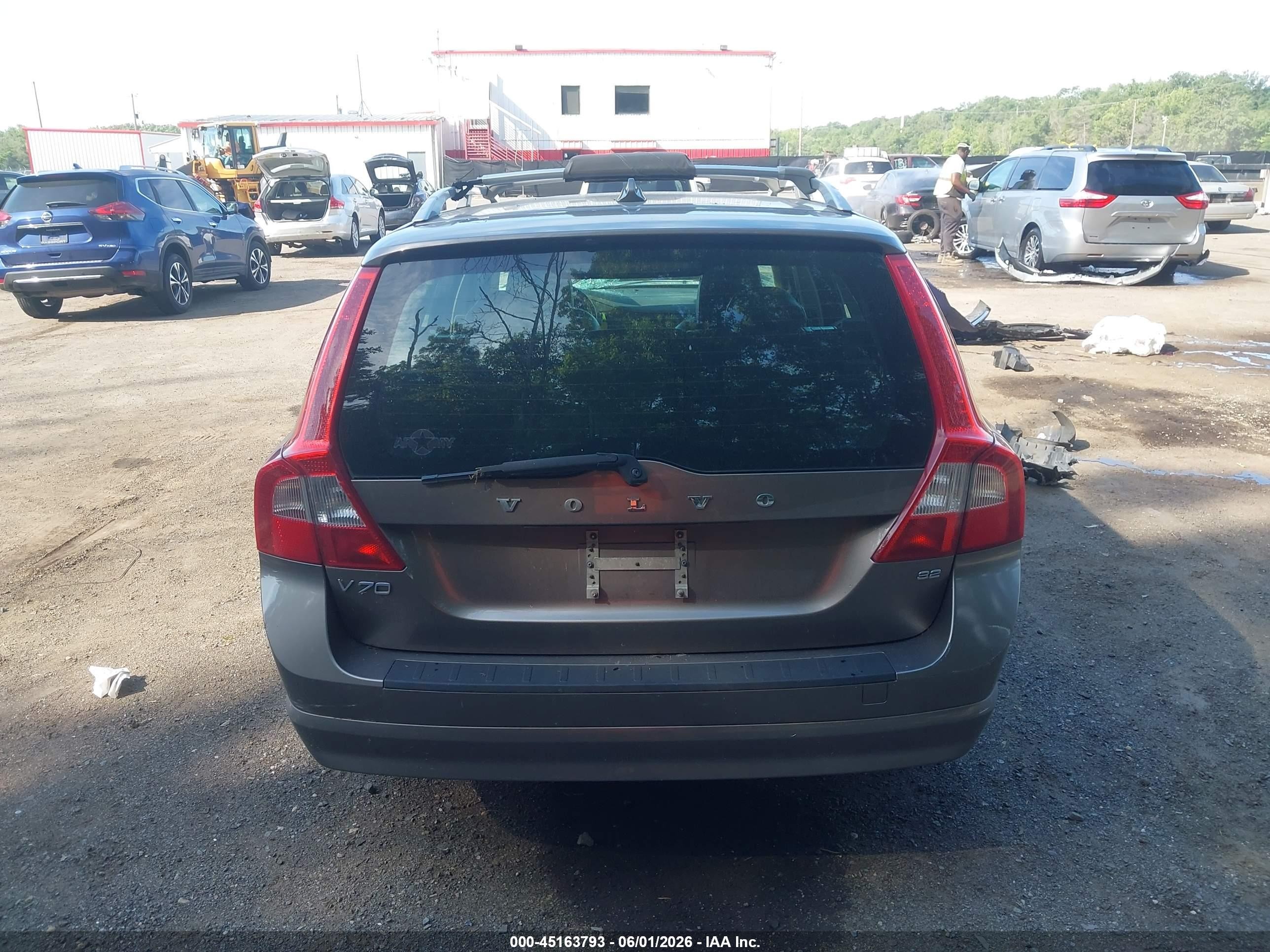2008 Volvo V70 3.2 Серый vin: YV1BW982381041210