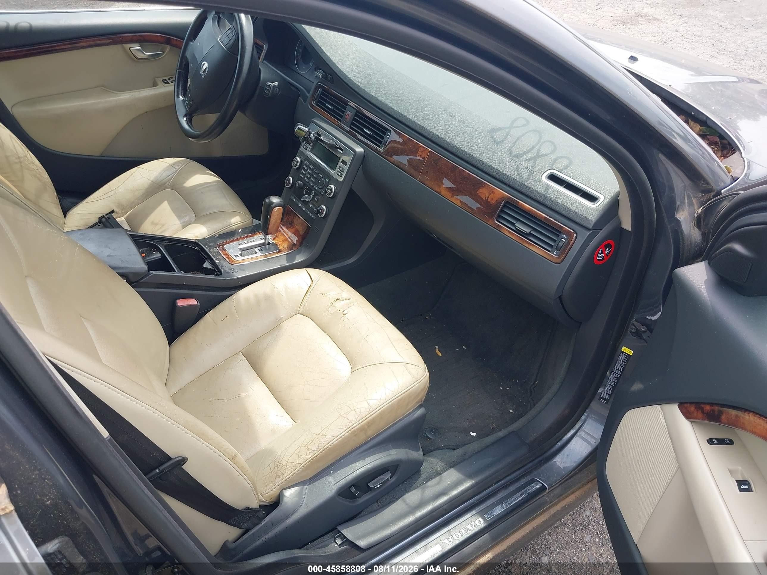 2009 Volvo V70 3.2 Серый vin: YV1BW982391109037