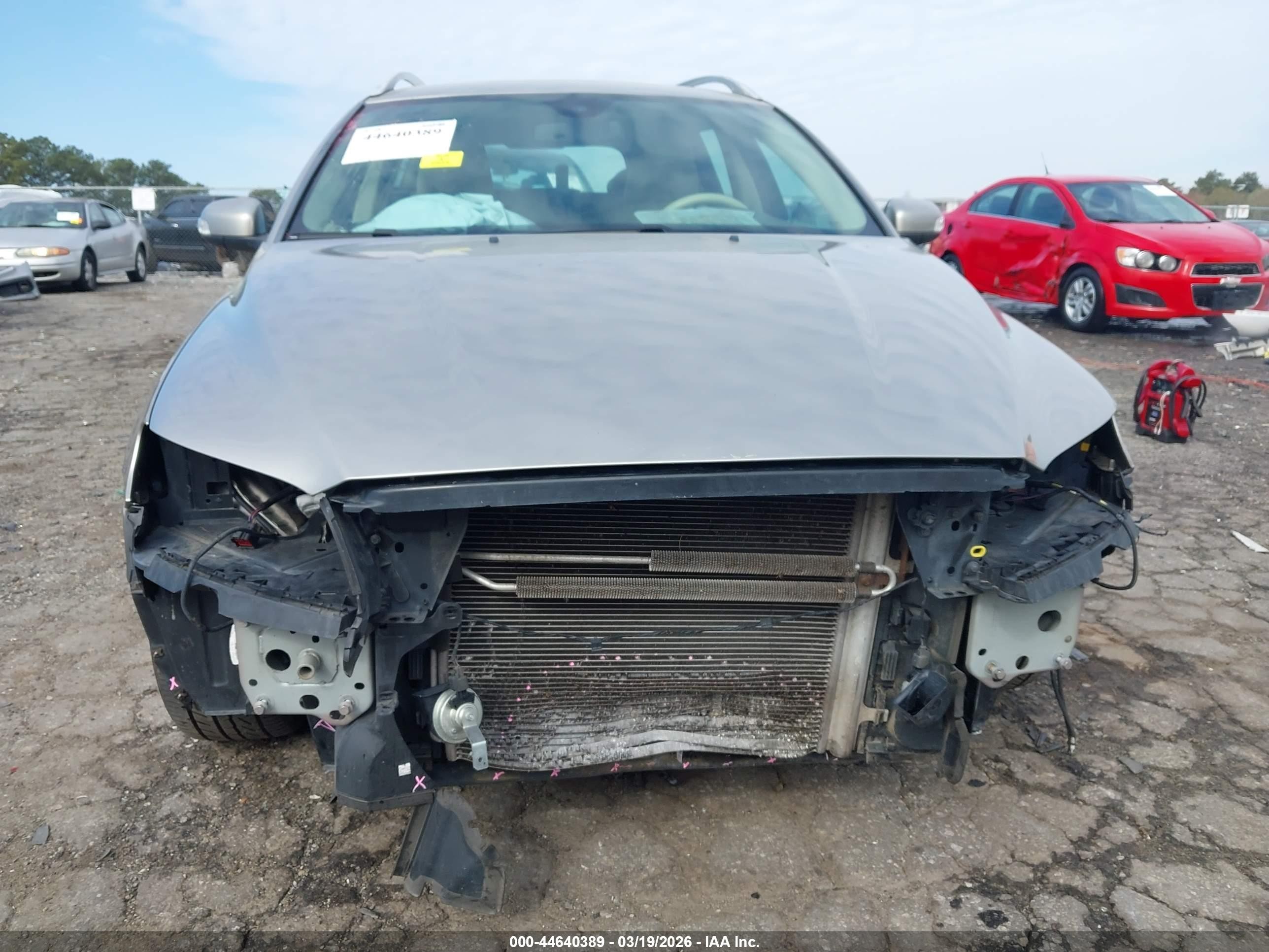 2008 Volvo V70 3.2 Tan vin: YV1BW982481012203