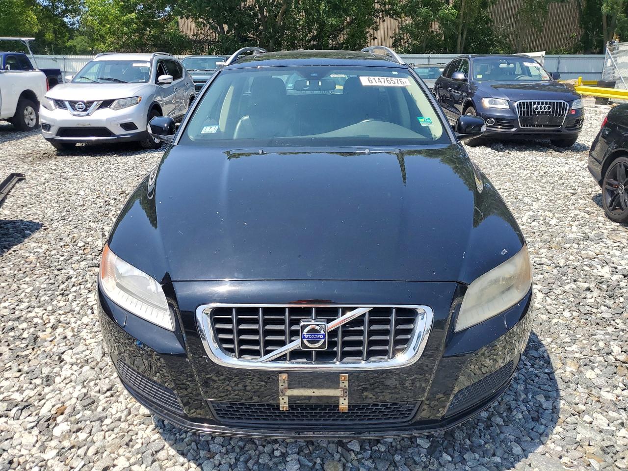 2008 Volvo V70 3.2 Black vin: YV1BW982681040682