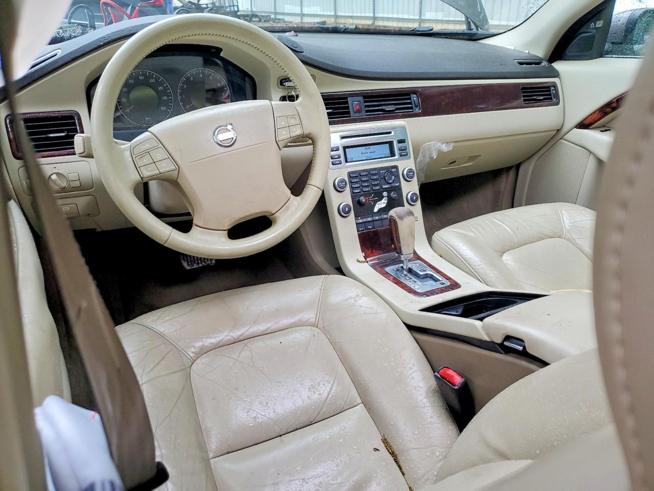 2008 Volvo V70 3.2 Gray vin: YV1BW982781043770