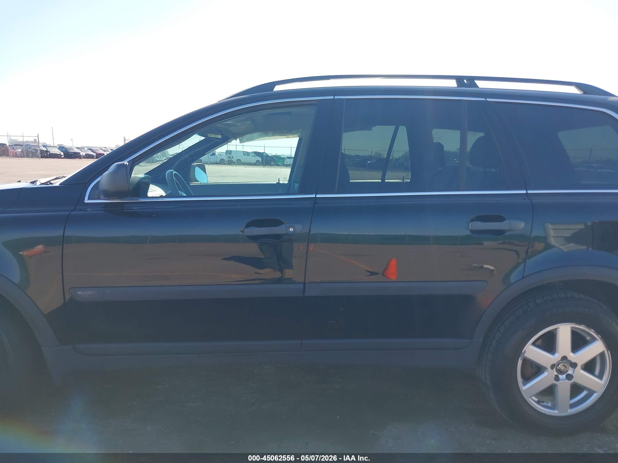 2005 Volvo Xc90 2.5t Awd Black vin: YV1CM592251152604