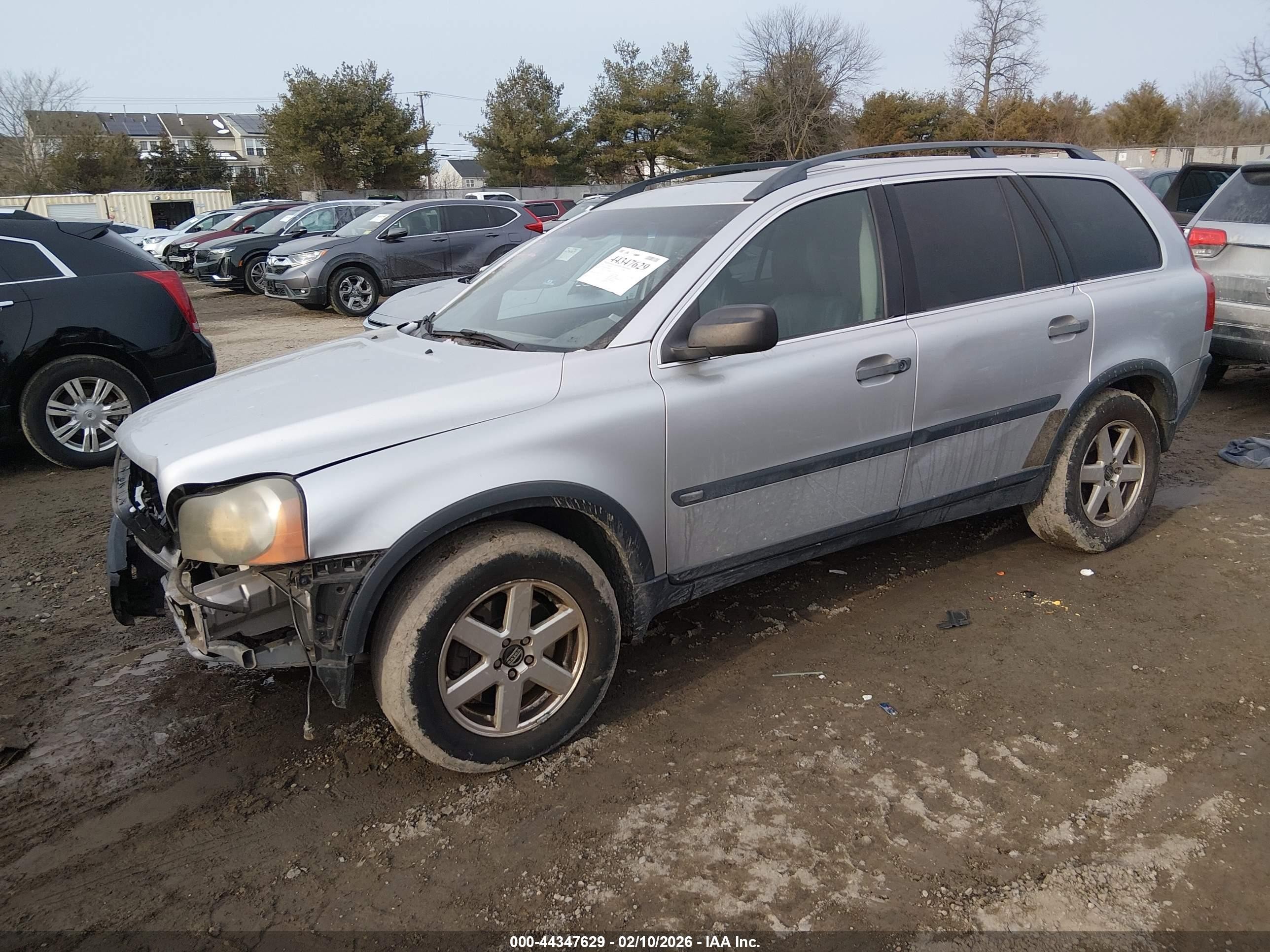2005 Volvo Xc90 2.5t Awd Серебряный vin: YV1CM592751182908