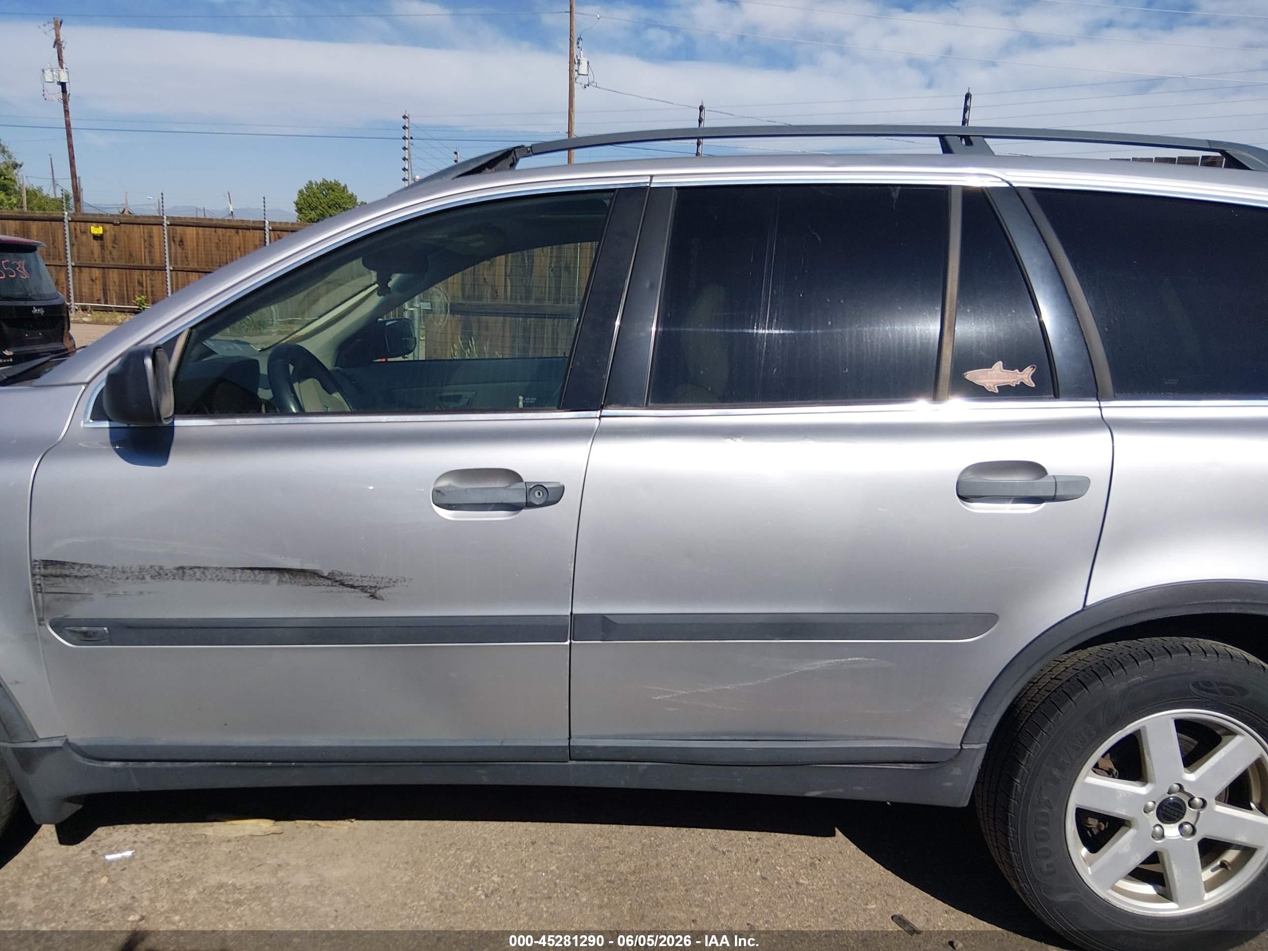 2004 Volvo Xc90 2.5t Awd Silver vin: YV1CM59H041064718