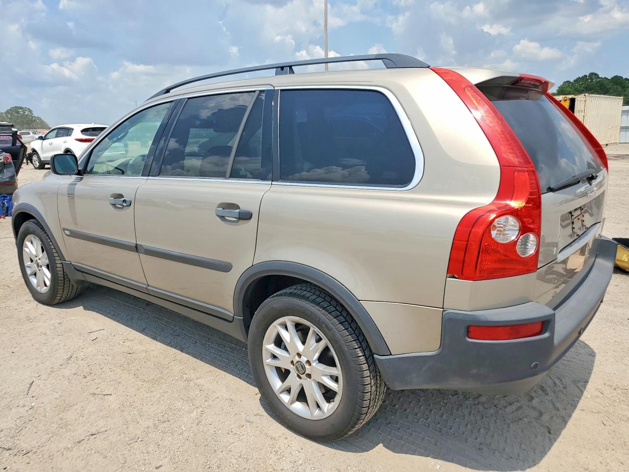 2005 Volvo Xc90 Желто-коричневый vin: YV1CN592951165010