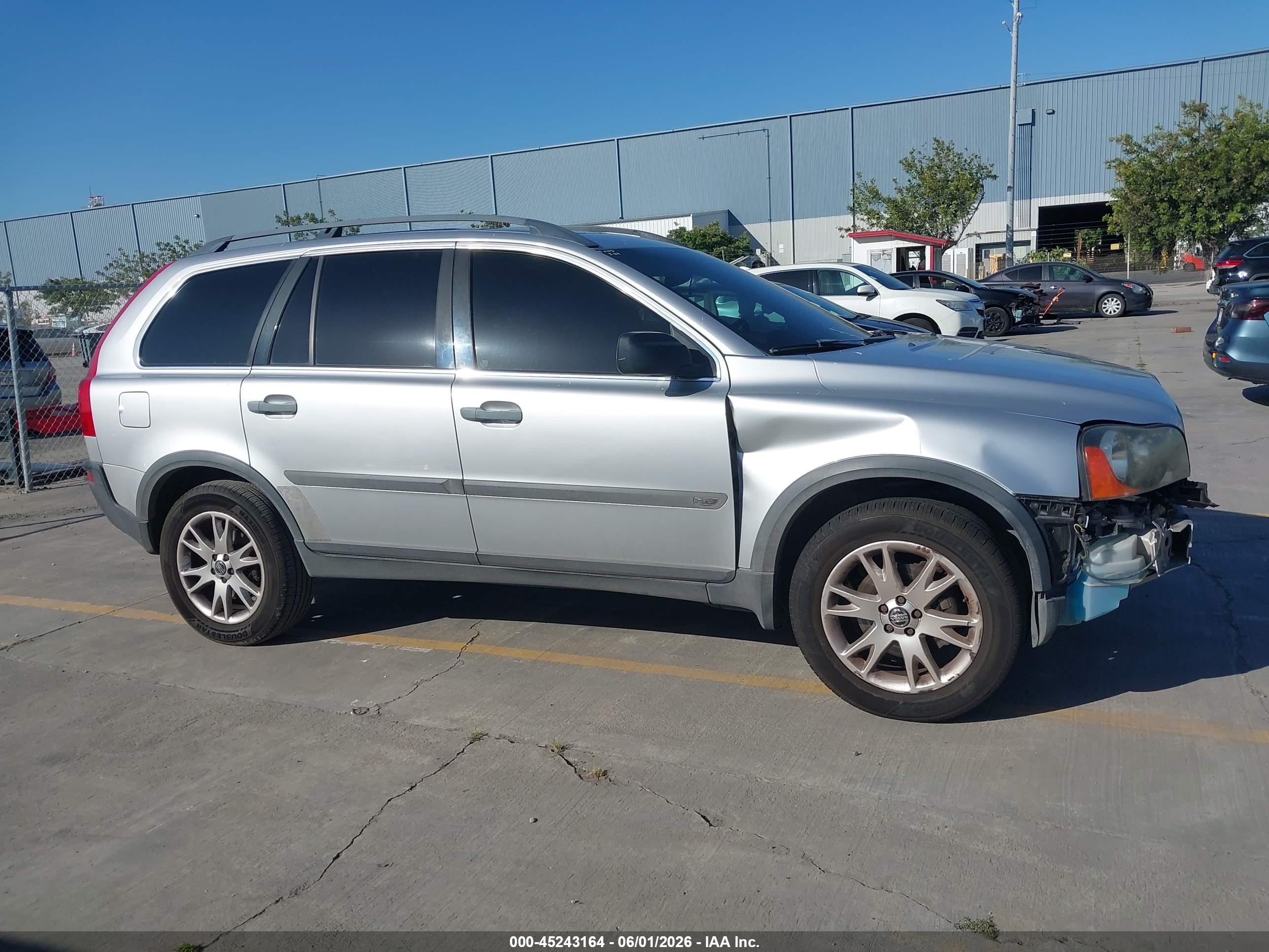 2005 Volvo Xc90 2.5t Серебряный vin: YV1CY592151143414