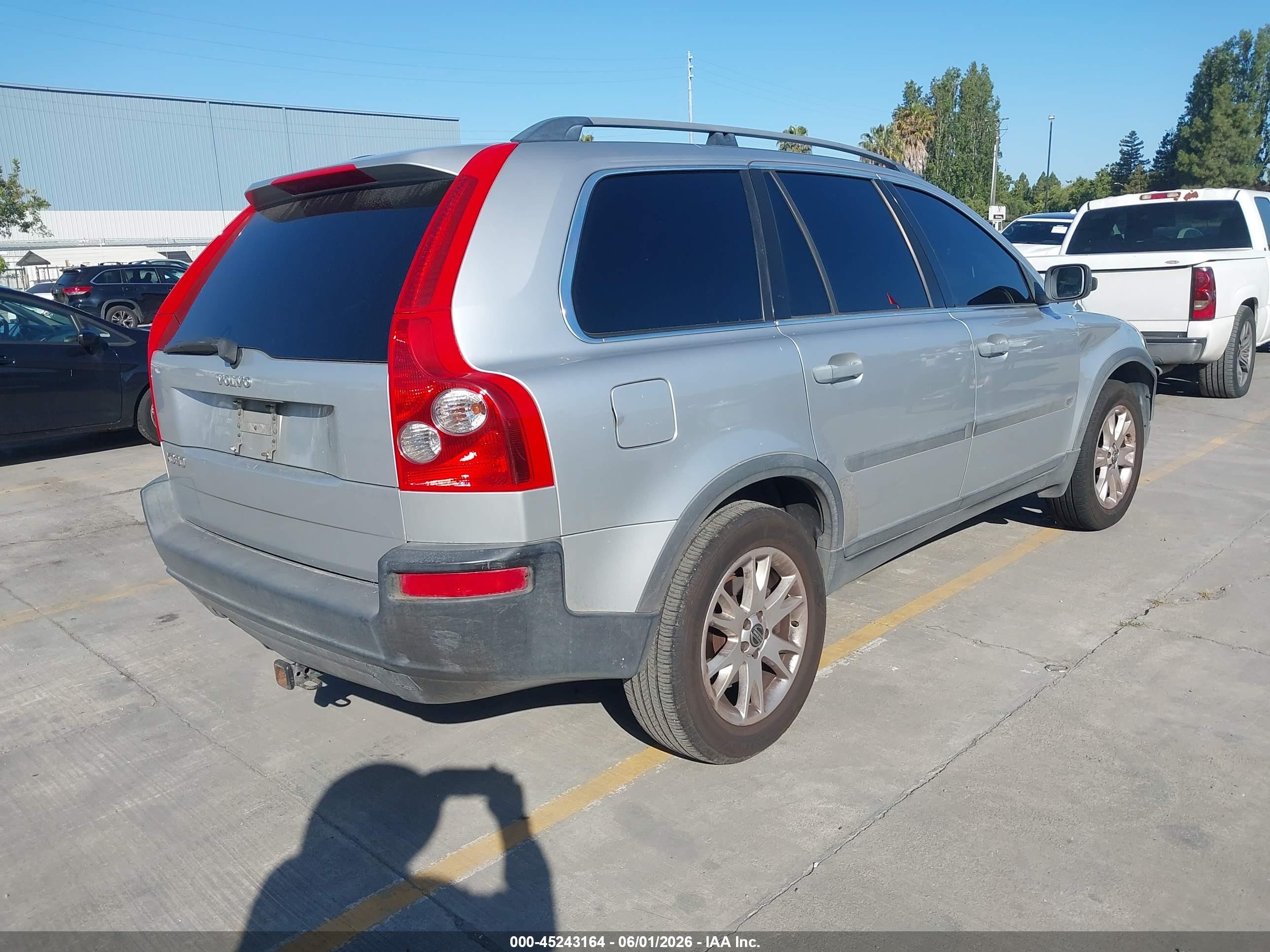 2005 Volvo Xc90 2.5t Серебряный vin: YV1CY592151143414