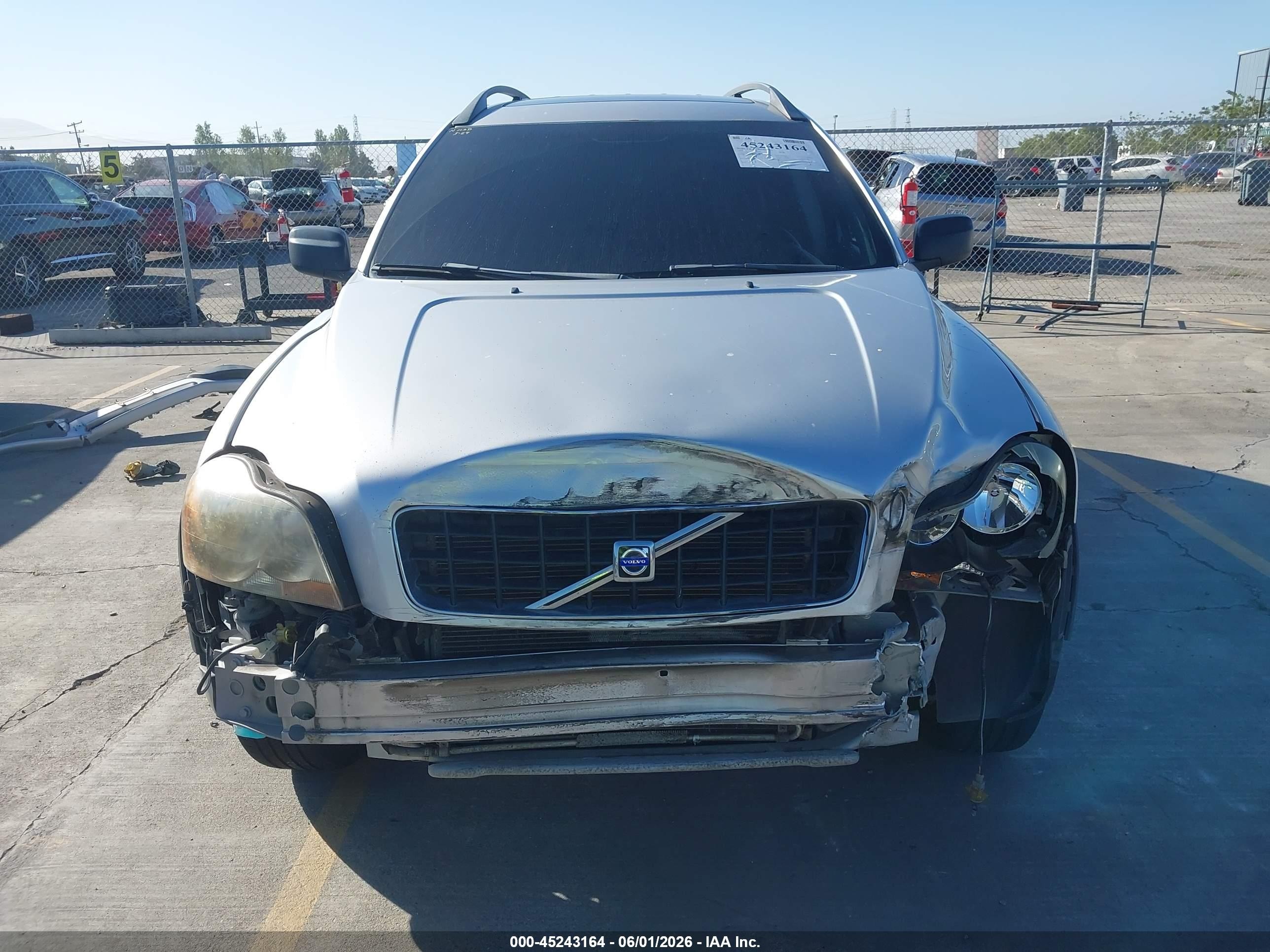 2005 Volvo Xc90 2.5t Серебряный vin: YV1CY592151143414