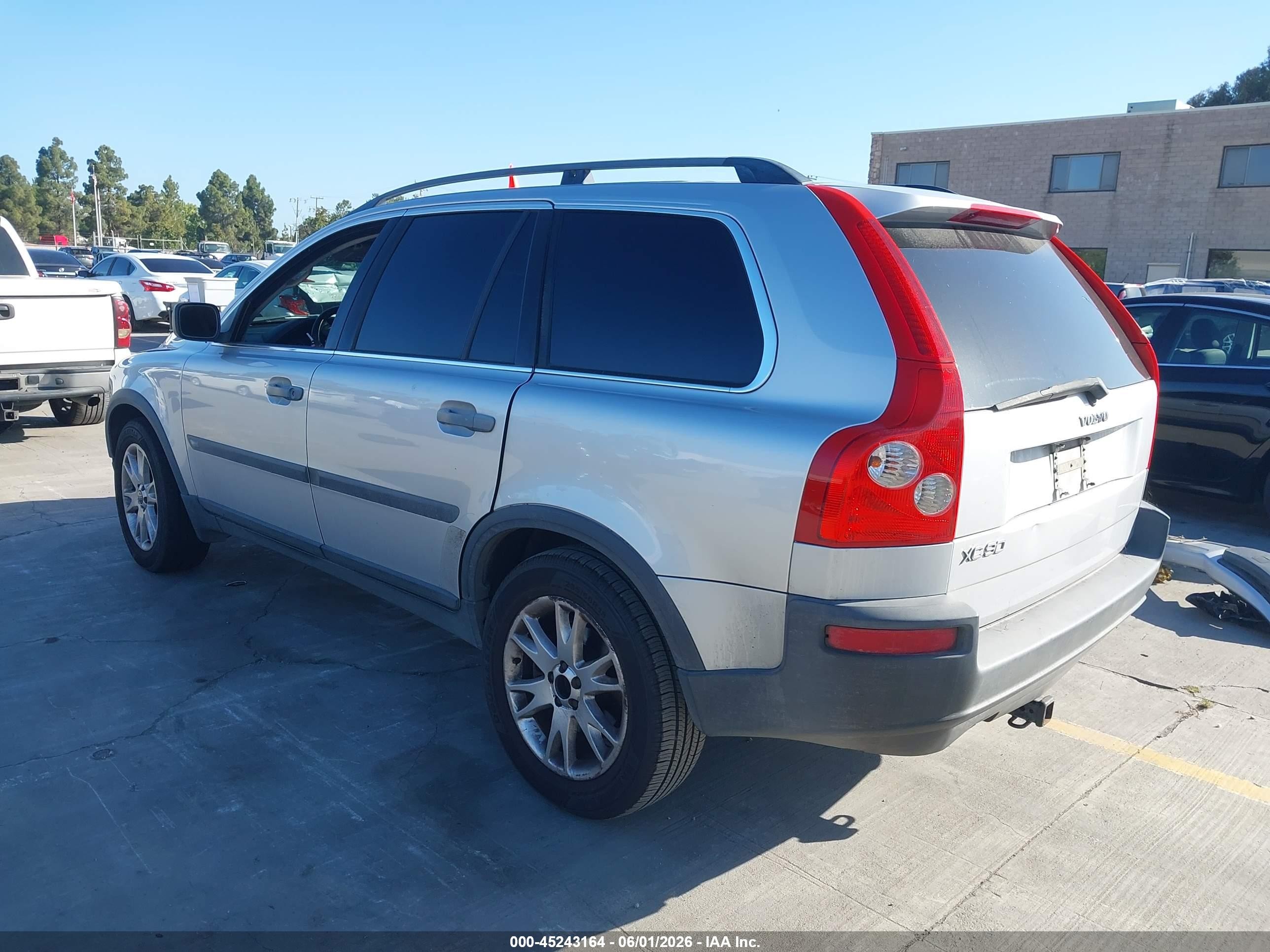 2005 Volvo Xc90 2.5t Серебряный vin: YV1CY592151143414