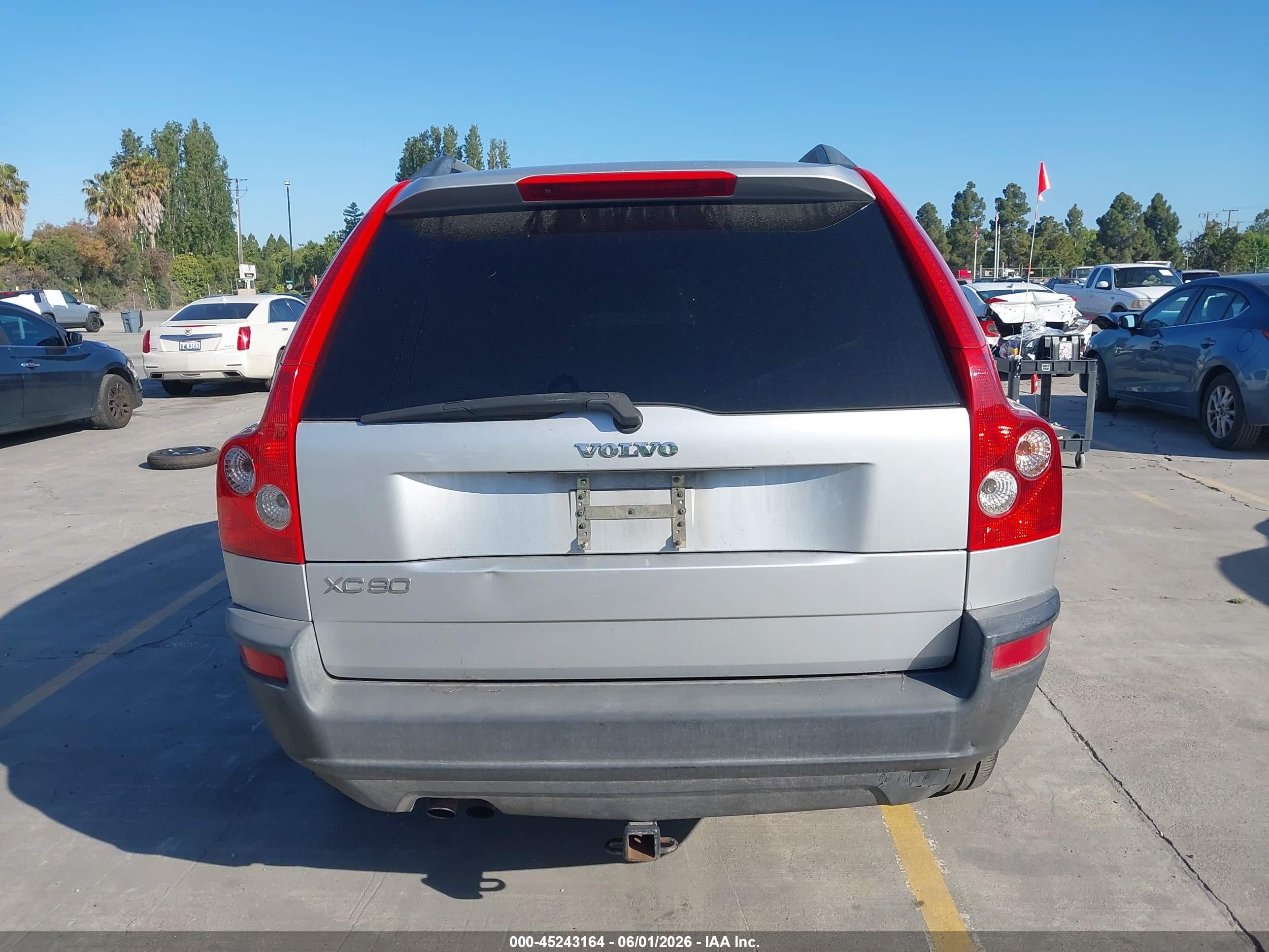 2005 Volvo Xc90 2.5t Серебряный vin: YV1CY592151143414